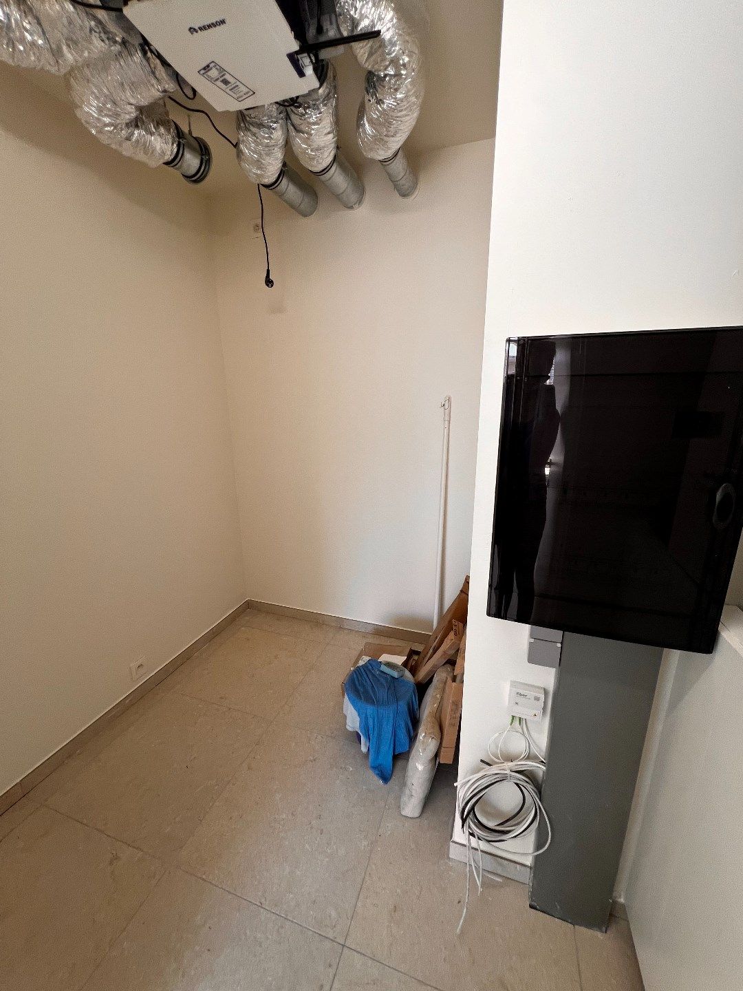 NIEUWBOUWAPPARTEMENT MET 2 SLAAPKAMERS, TERRAS EN AUTOSTANDPLAATS IN IEPER foto 11