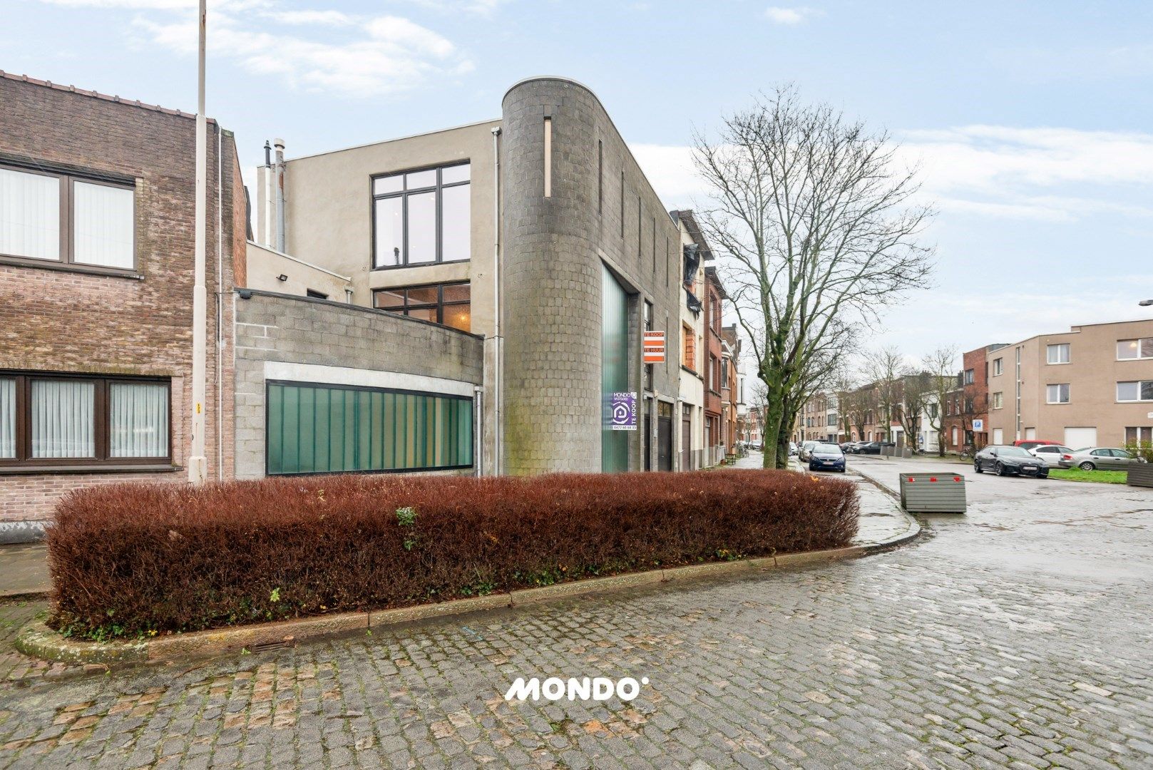 Unieke Loftwoning in Berchem: Ruimte, luxe en toplocatie foto 17