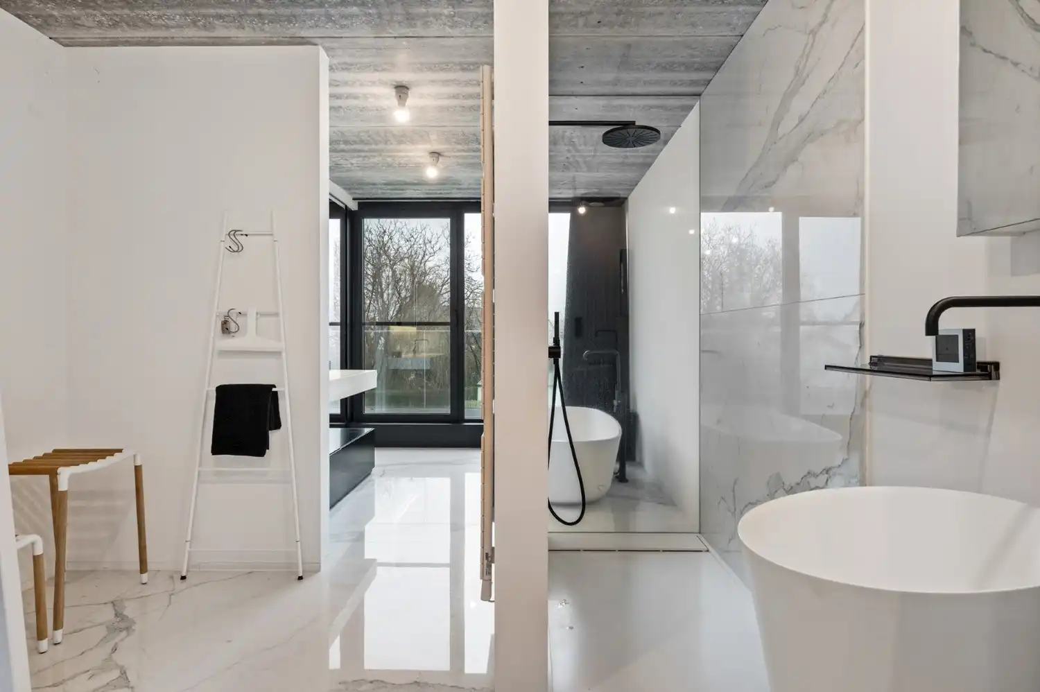 RECENTE HANDELSWONING OP COMMERCIELE LIGGING! foto 22