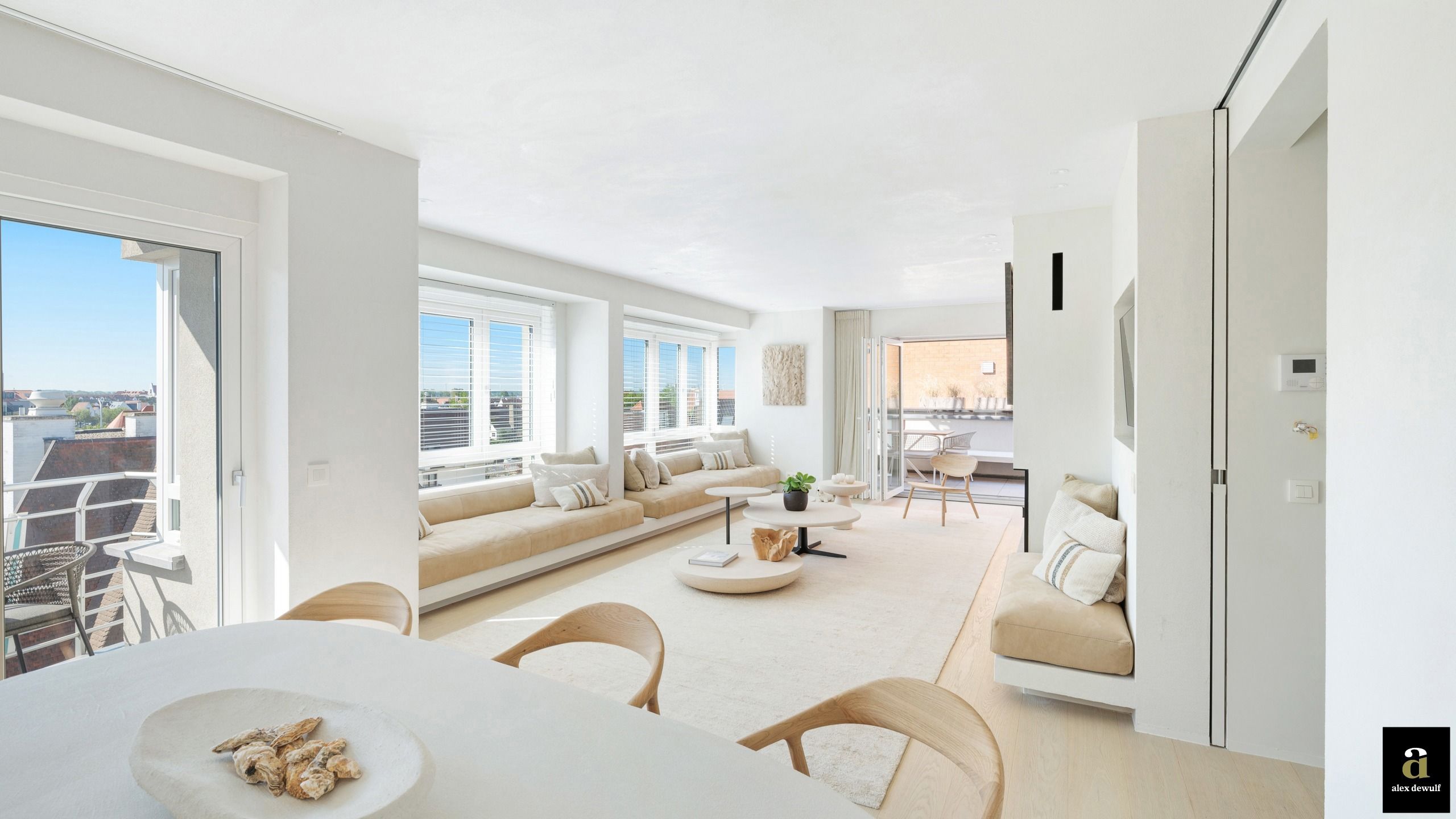 Instapklare penthouse met panoramisch uitzicht op La Réserve foto 7