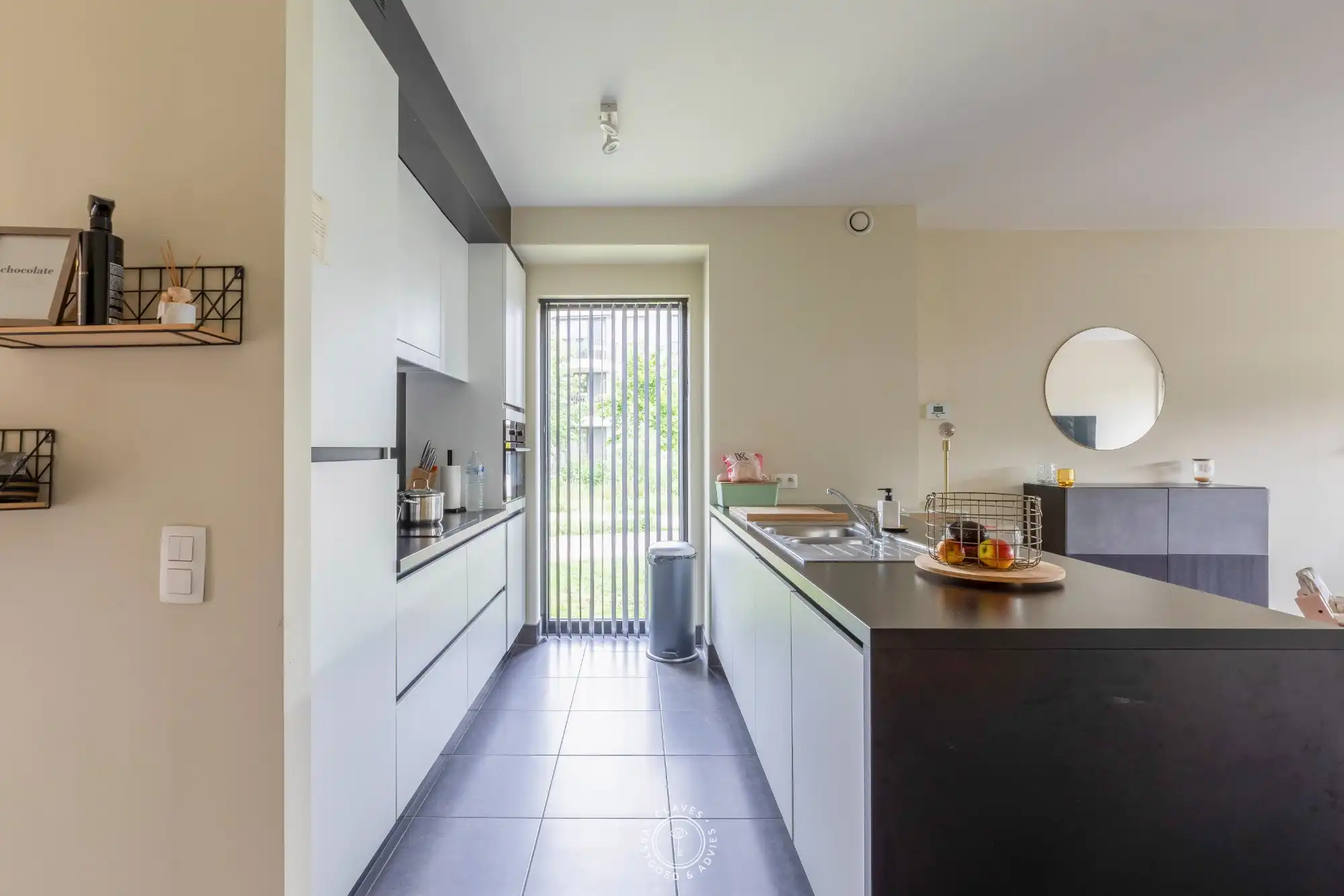Energiezuinige halfopen woning met tuin en 3 slaapkamers in het centrum foto 5