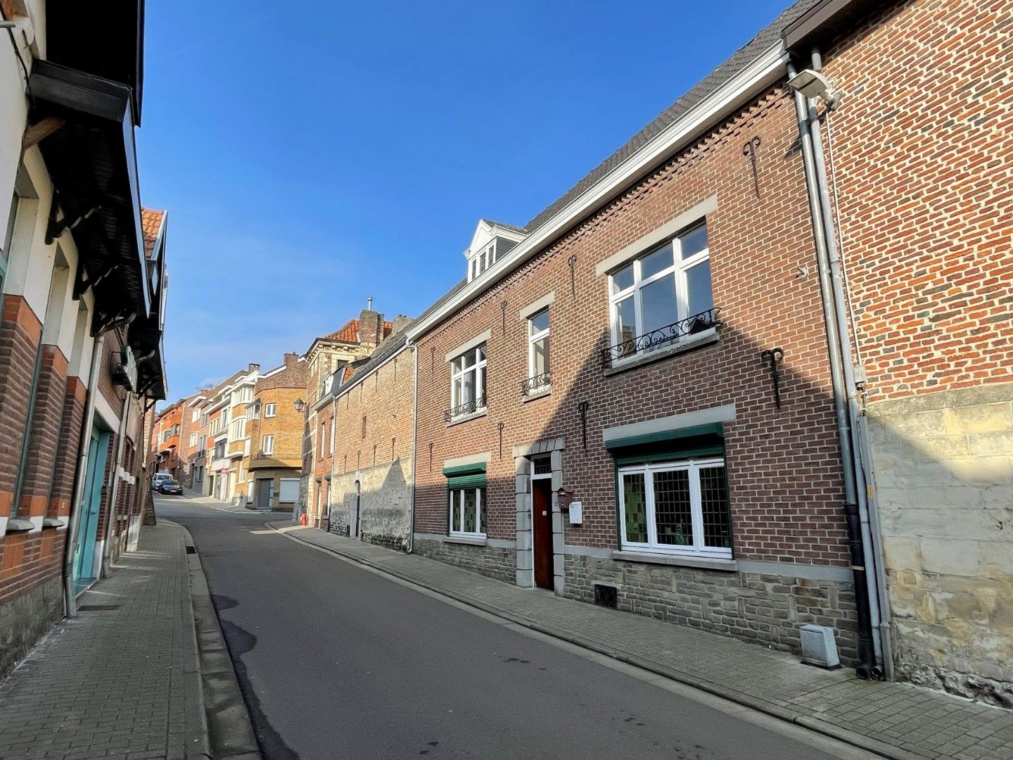 Authentiek begijnhofhuis gelegen aan het mooiste pleintje Begijnhof Tongeren, Onder de Linde foto 20