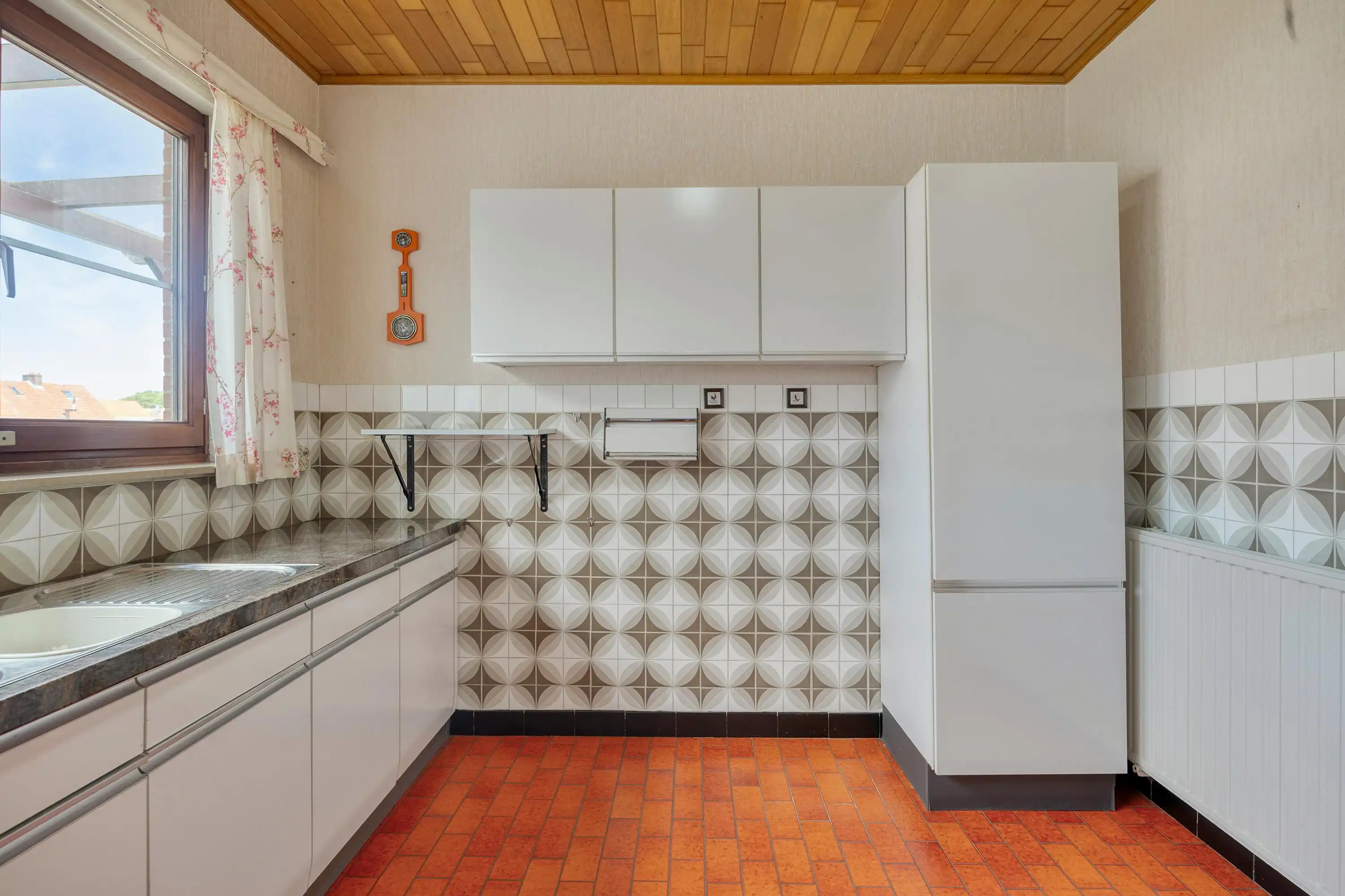 Huis met garage te koop in de geliefde tuinwijk van Merksem foto 6