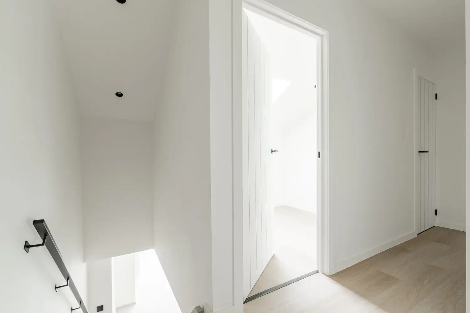 Volledig gerenoveerde charmante woning met diepe tuin, 3 slaapkamers en EPC B foto 20