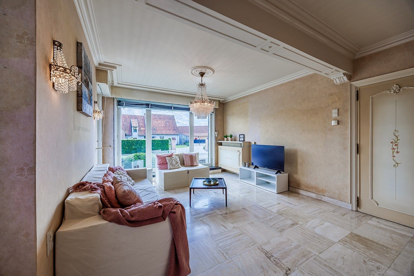 Nieuwe voorwaarden – ruime woning met grote tuin en garage van 60m² foto 5