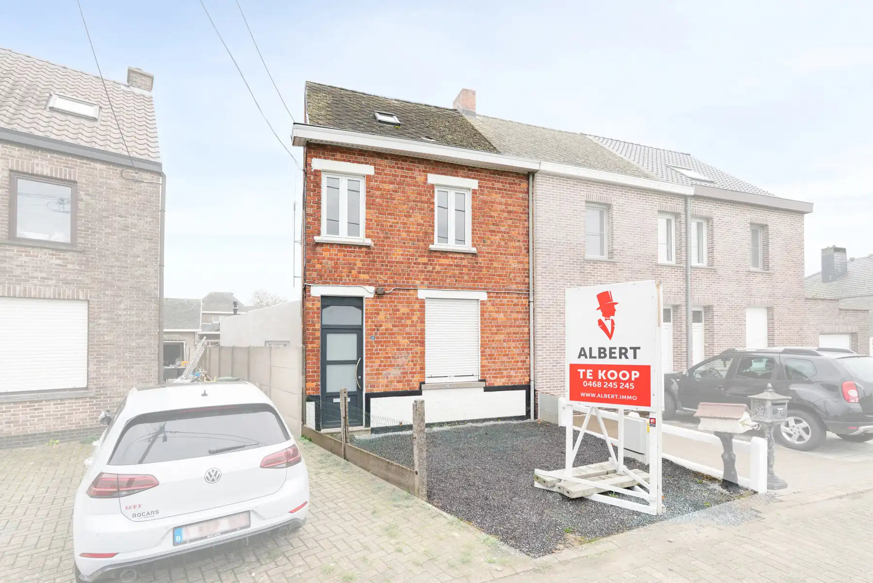 Huis te koop foto {{pictureIndex}}