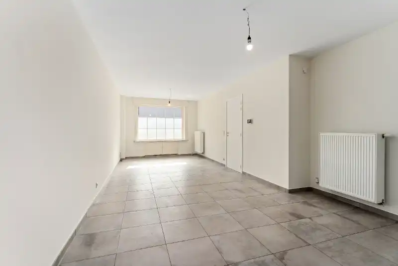Instapklare woning te centrum Kuurne foto 4