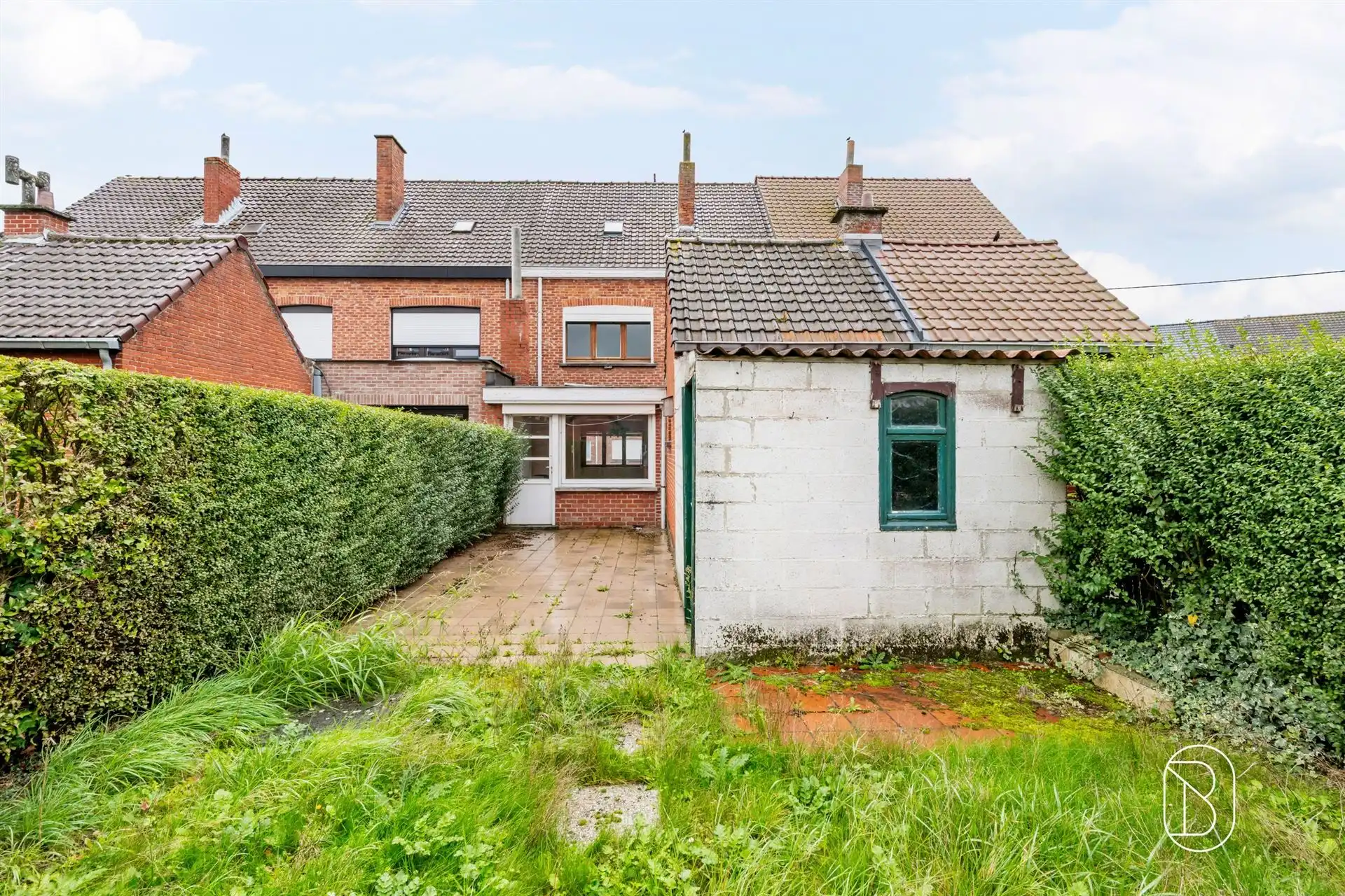 Ruime woning met veel potentieel in Dottignies foto 2