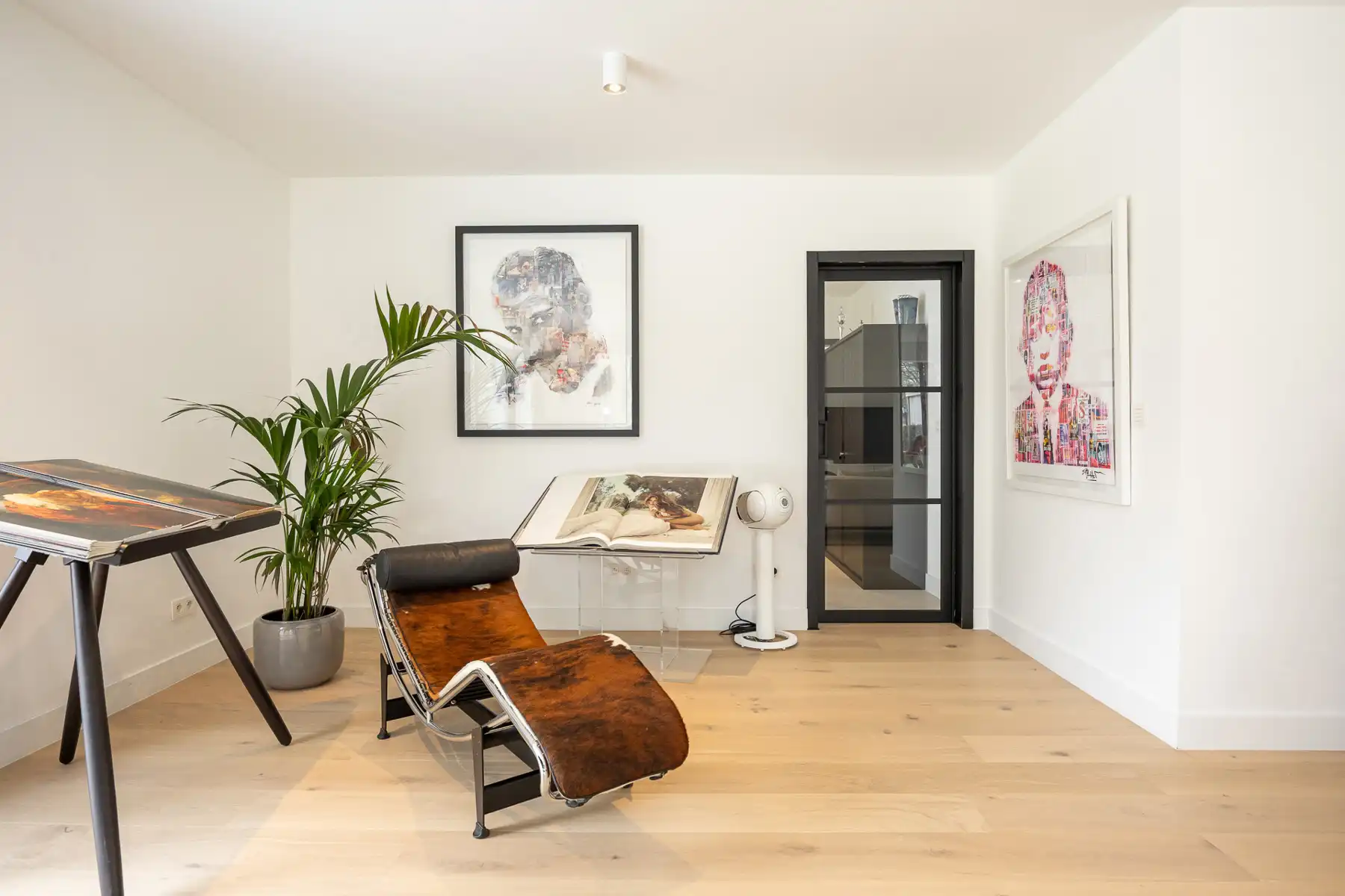 Luxueuze vernieuwbouwvilla met high-end afwerking foto 9