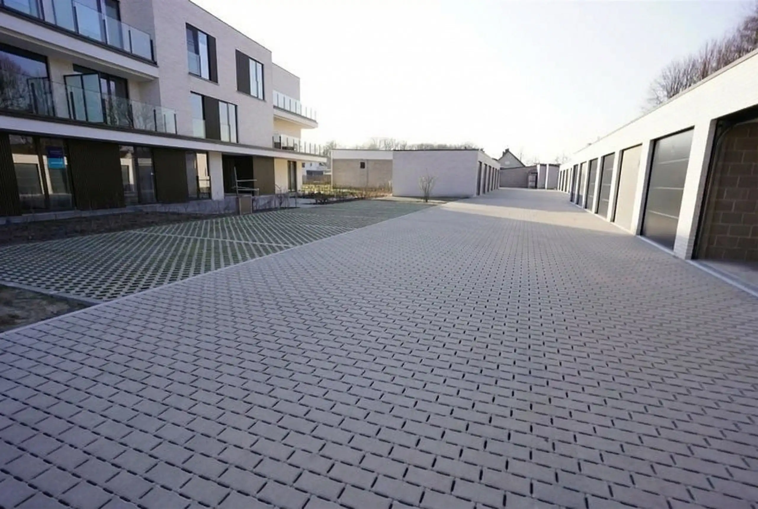 Subliem wonen:  nieuw appartement met garage - 2 terrassen foto 3