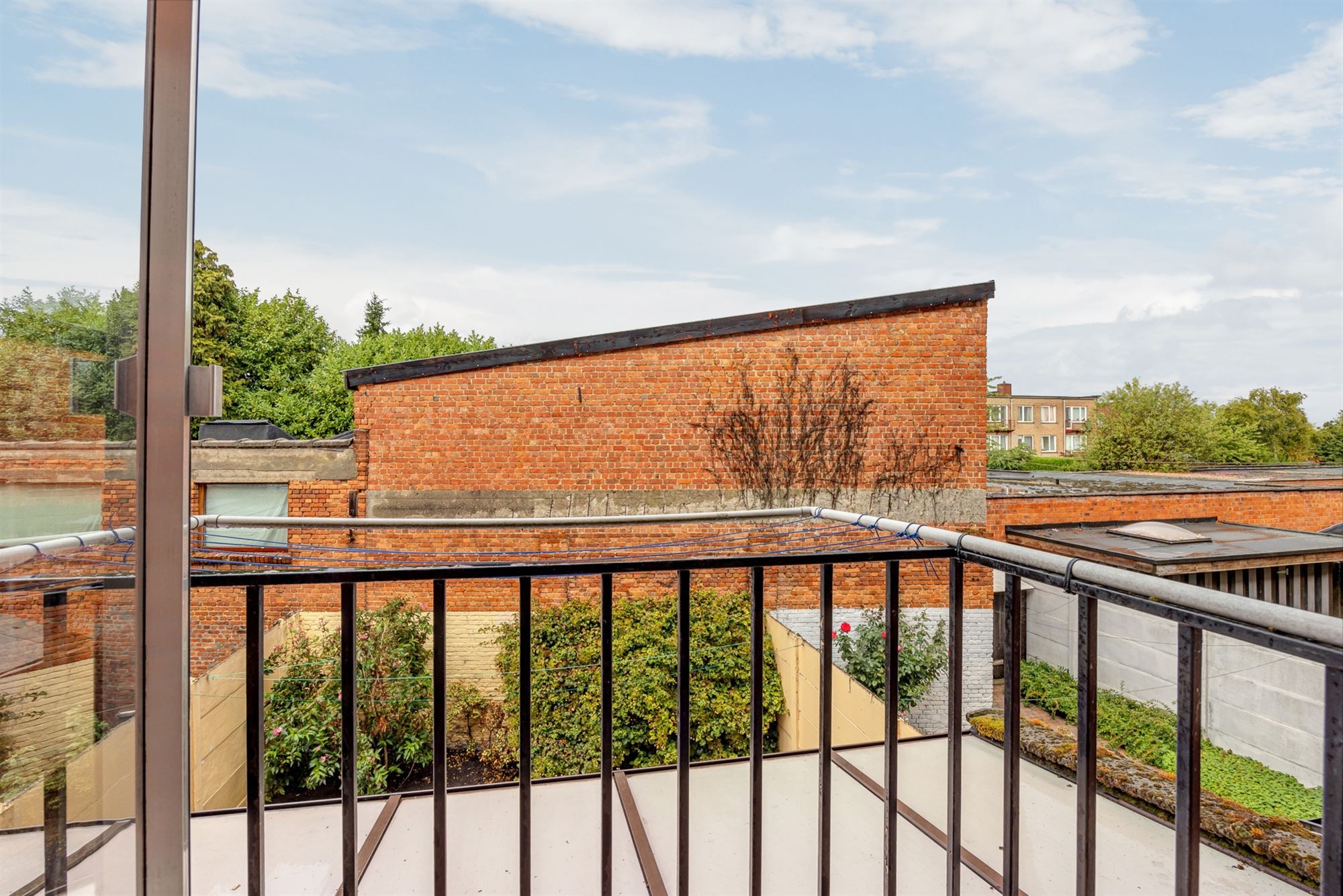 Ruim appartement met 2 slpk en 2 zonnige terrassen in Borsbeek! foto 17