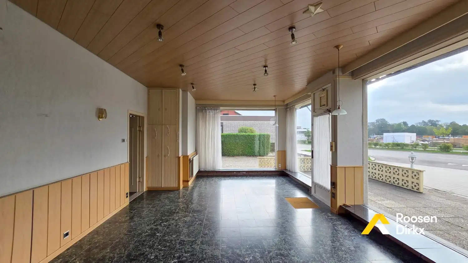 Solide handelpand met woning op zichtlocatie! foto 3
