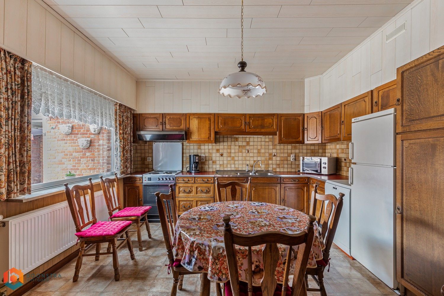 Op te frissen woning met 2 slpkrs op een perceel van 570 m2 foto 7