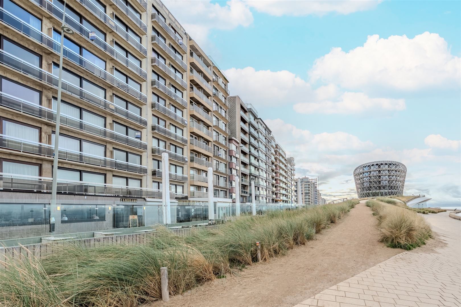 appartement met frontaal zeezicht foto 4