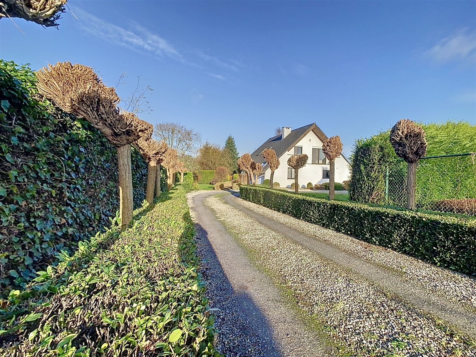 Ruime villa, 3 slpks, garage, terrassen, tuin, 16a 21ca foto 32