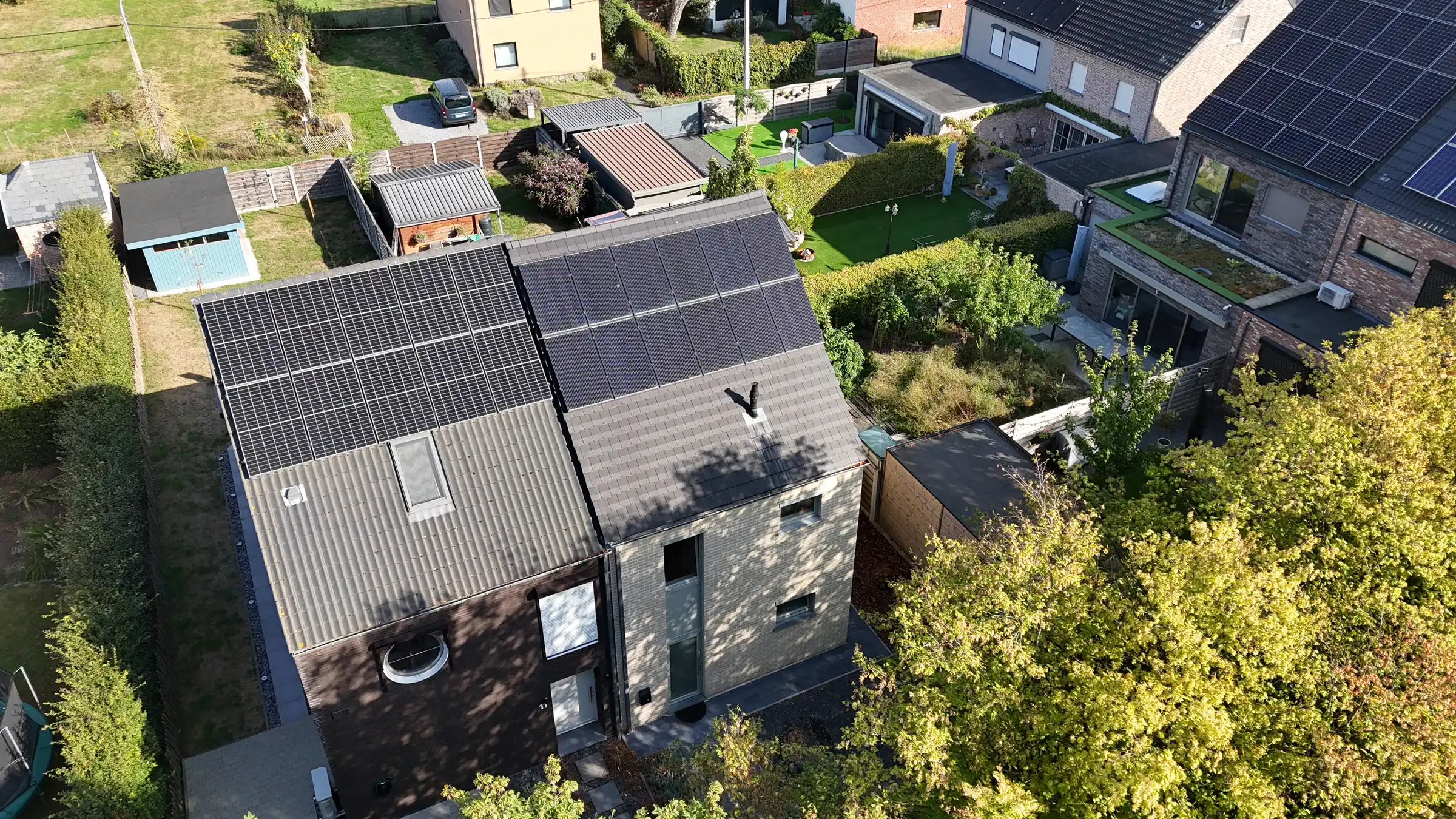Recente half open bebouwing op gunstige locatie foto 24