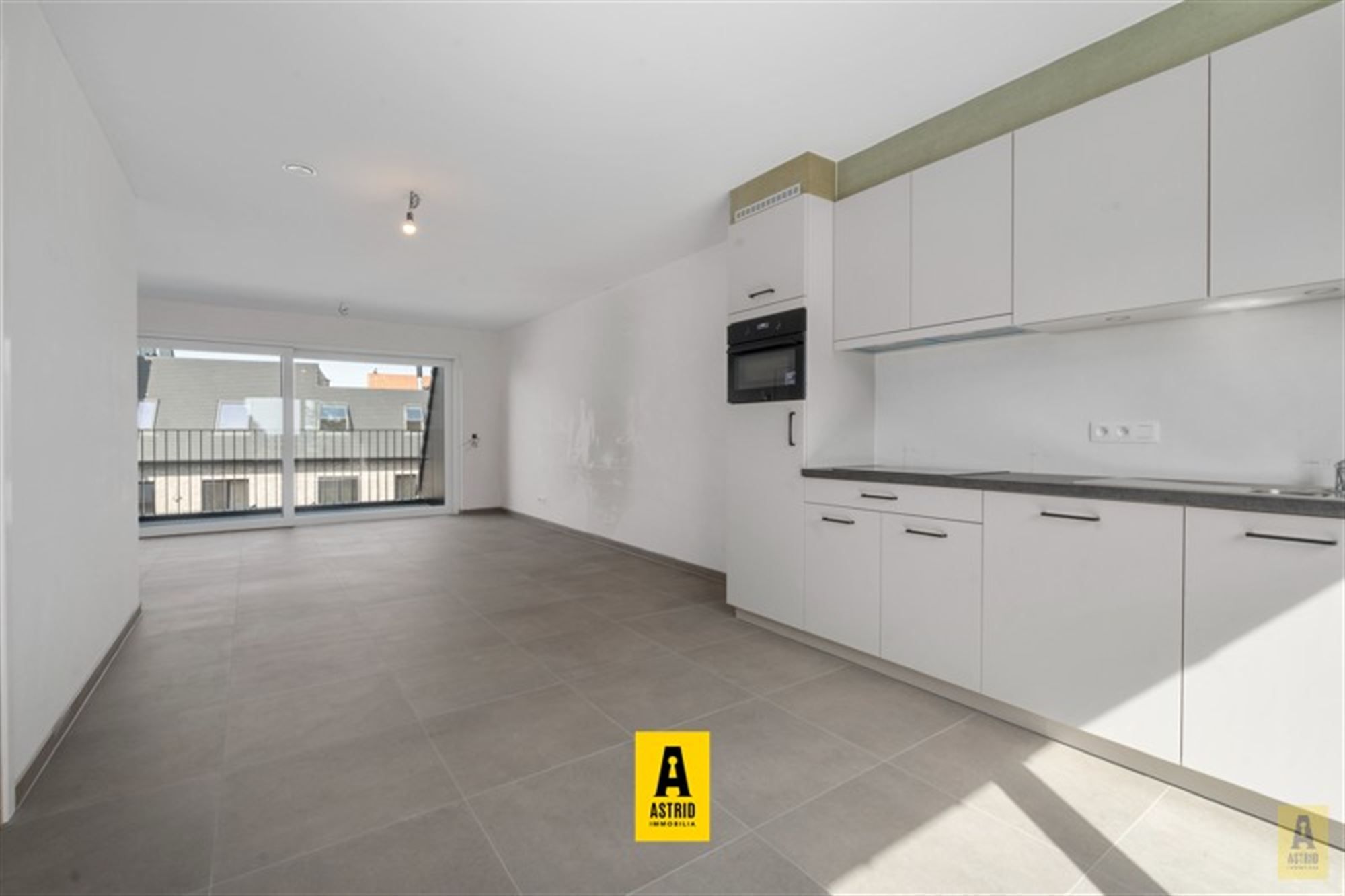 Ruim en zonnig nieuw appartement met mooie terrassen vlakbij zee! foto 7