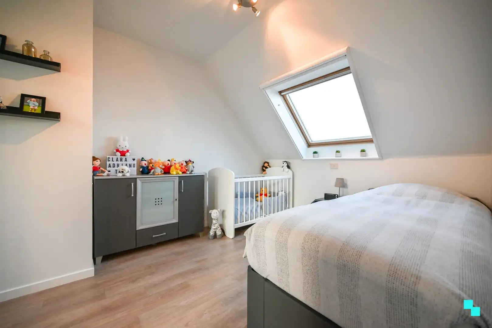 Riant, instapklaar appartement te Kortrijk foto 22