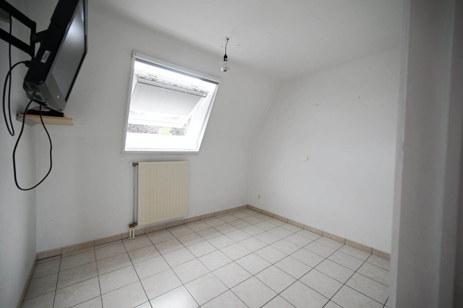 Appartement met 2 slaapkamers in centrum Ardooie! foto 9