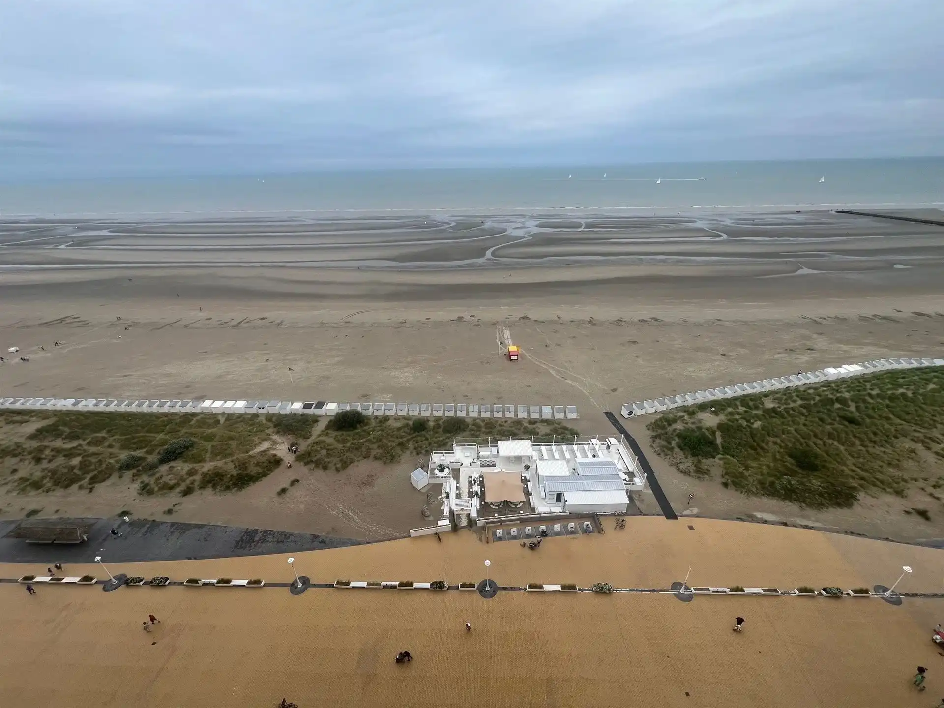 Uniek penthouse met 3 slaapkamers en zeezicht foto 2