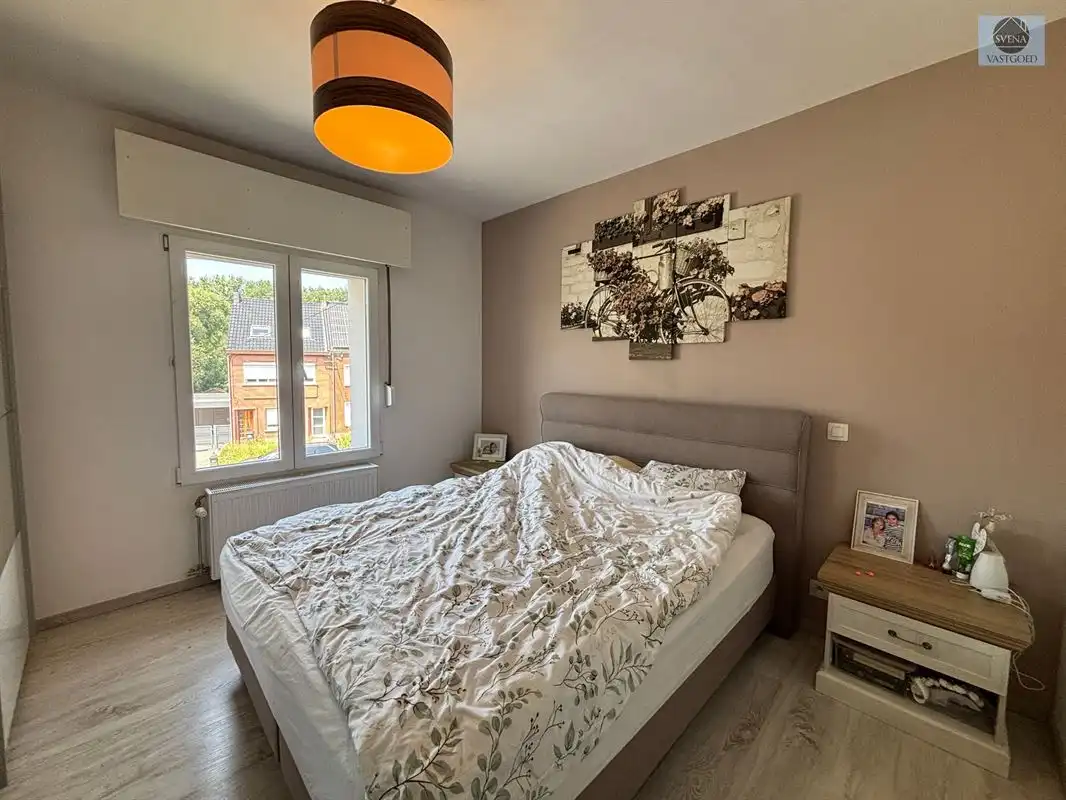 GERENOVEERDE WONING MET 3 SLAAPKAMERS foto 10