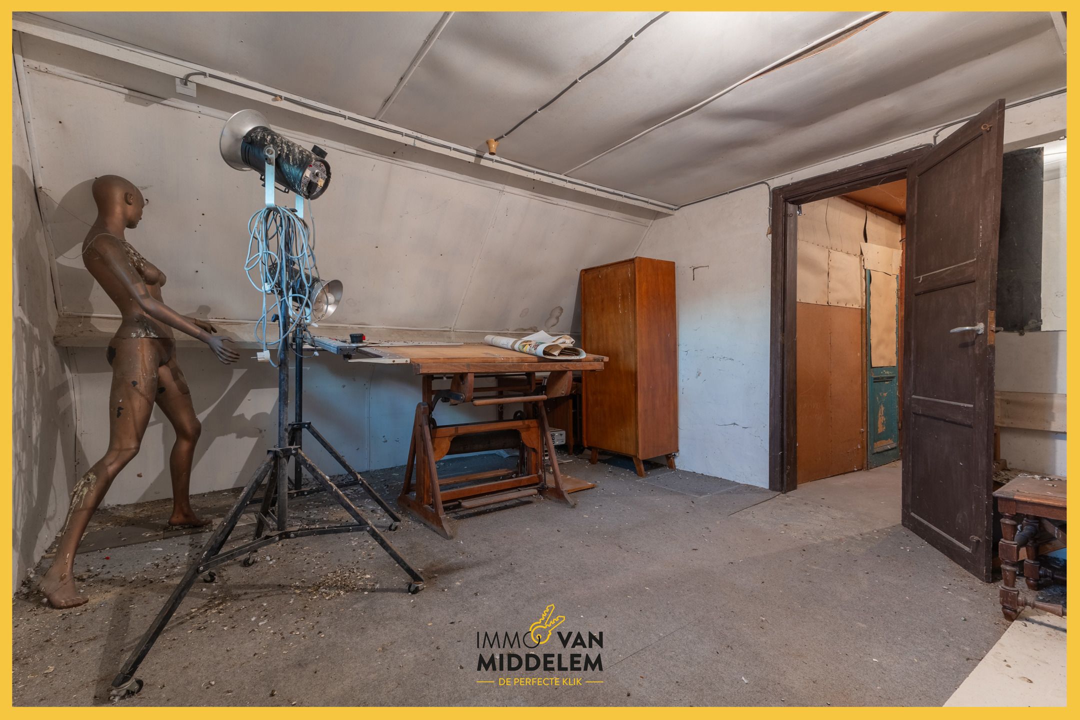 RUSTIG GELEGEN TE RENOVEREN WONING MET PRACHTIG UITZICHT foto 20