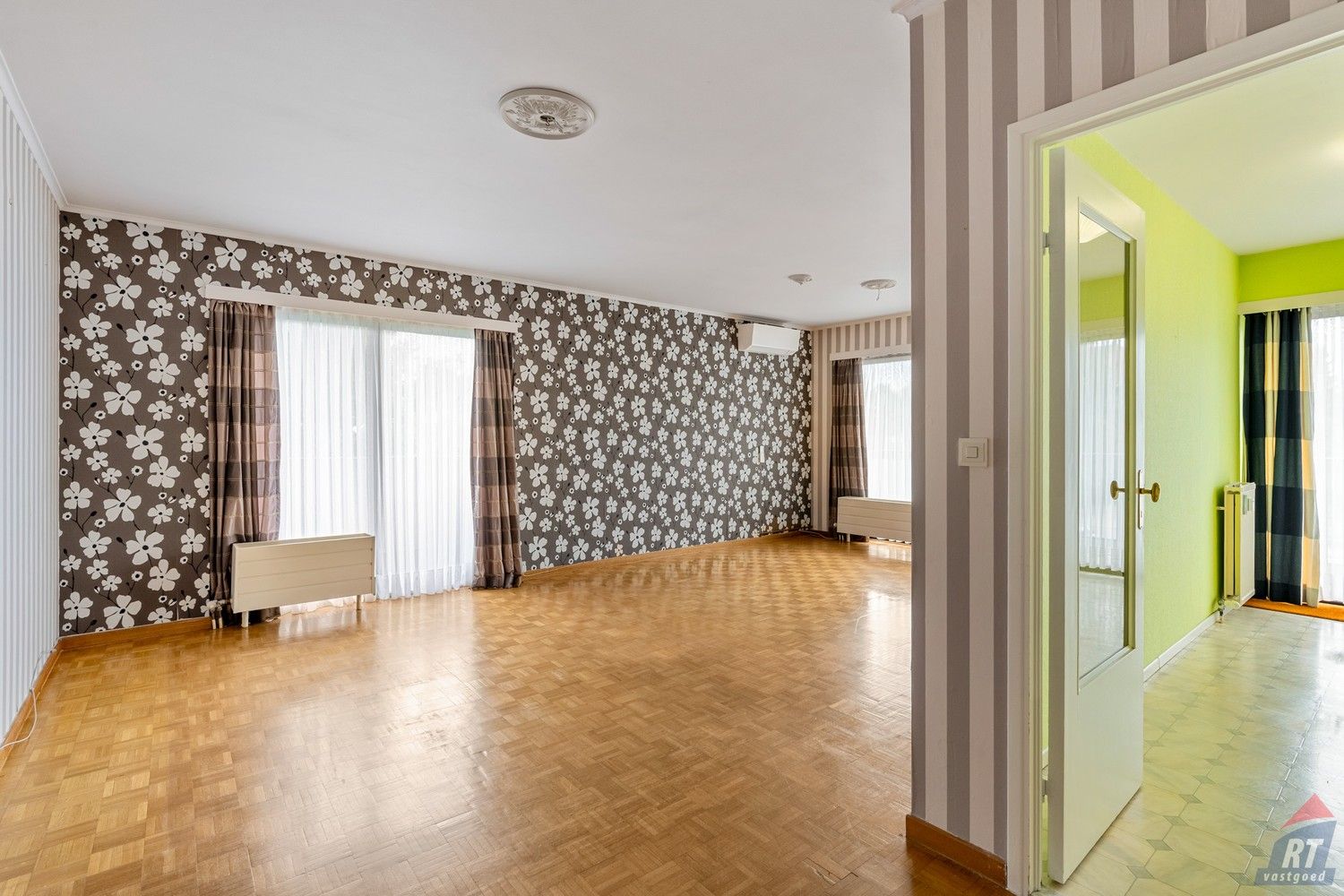 Gunstig gelegen appartement met 2 slaapkamers en een autostaanplaats foto 5