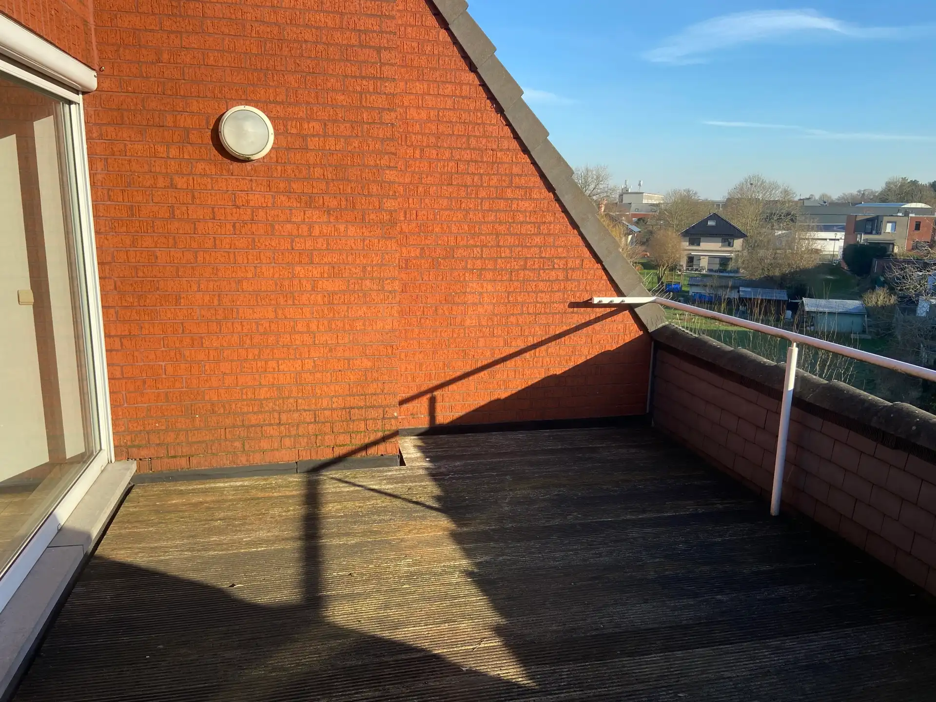 AALST - Lichtrijk, recent appartement met groot terras. foto 6