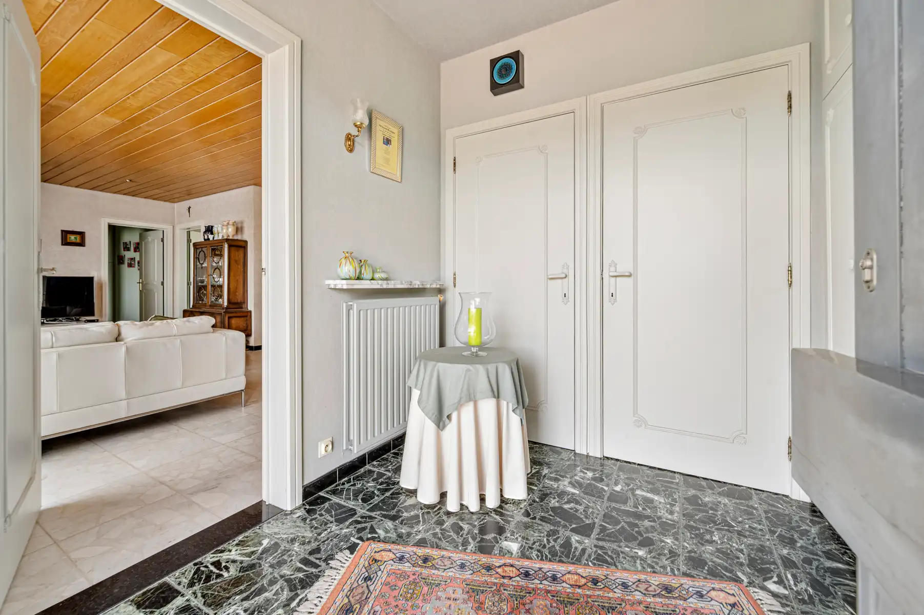 Ruime open bebouwing met prachtige tuin  foto 25