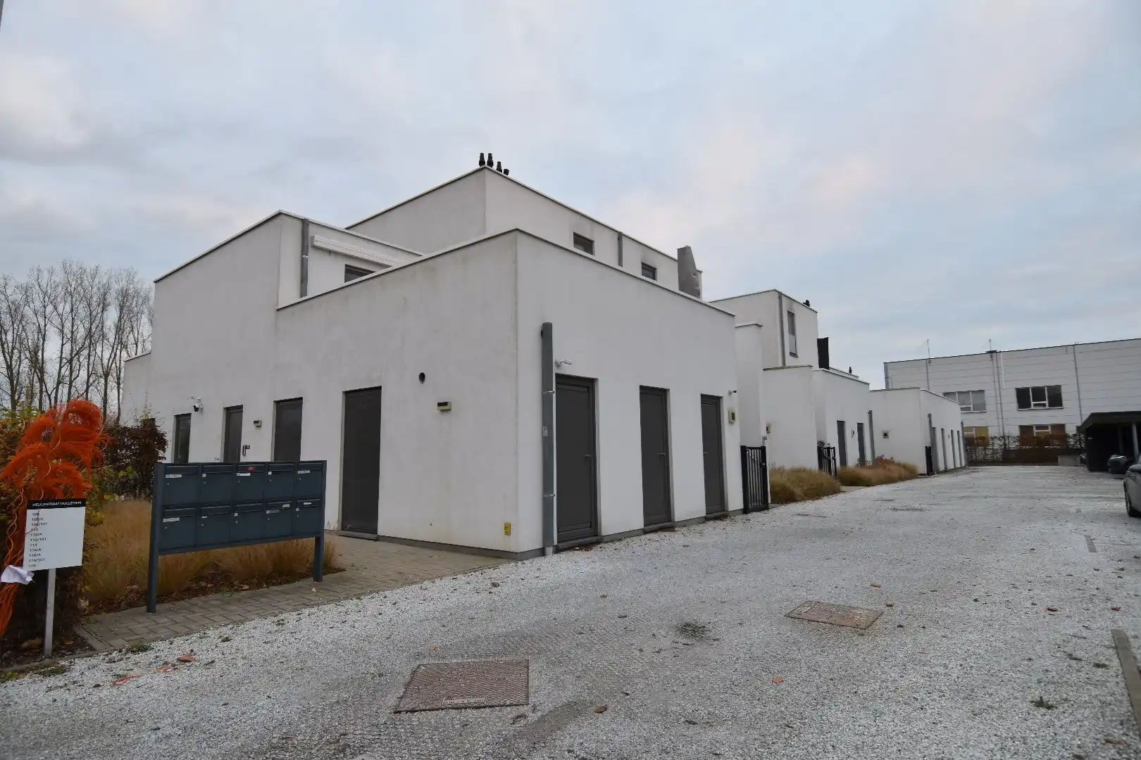 Instapklaar appartement/woning in Residentie NYOSA met 3 slaapkamers en autostandplaats foto 11