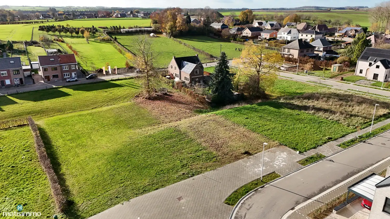 RUSTIG GELEGEN BOUWGROND VOOR OPEN BEBOUWING MET ZUIDWESTELIJK GEORIËNTEERDE TUIN TE TONGEREN foto 7