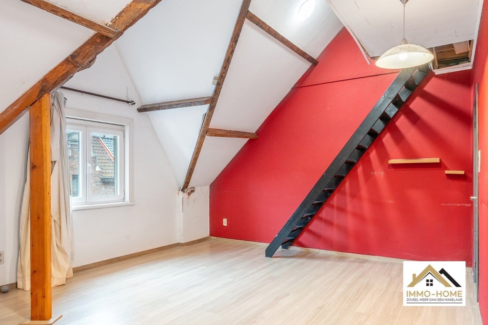 Handelspand + privé woonst op topligging te Lokeren foto 18