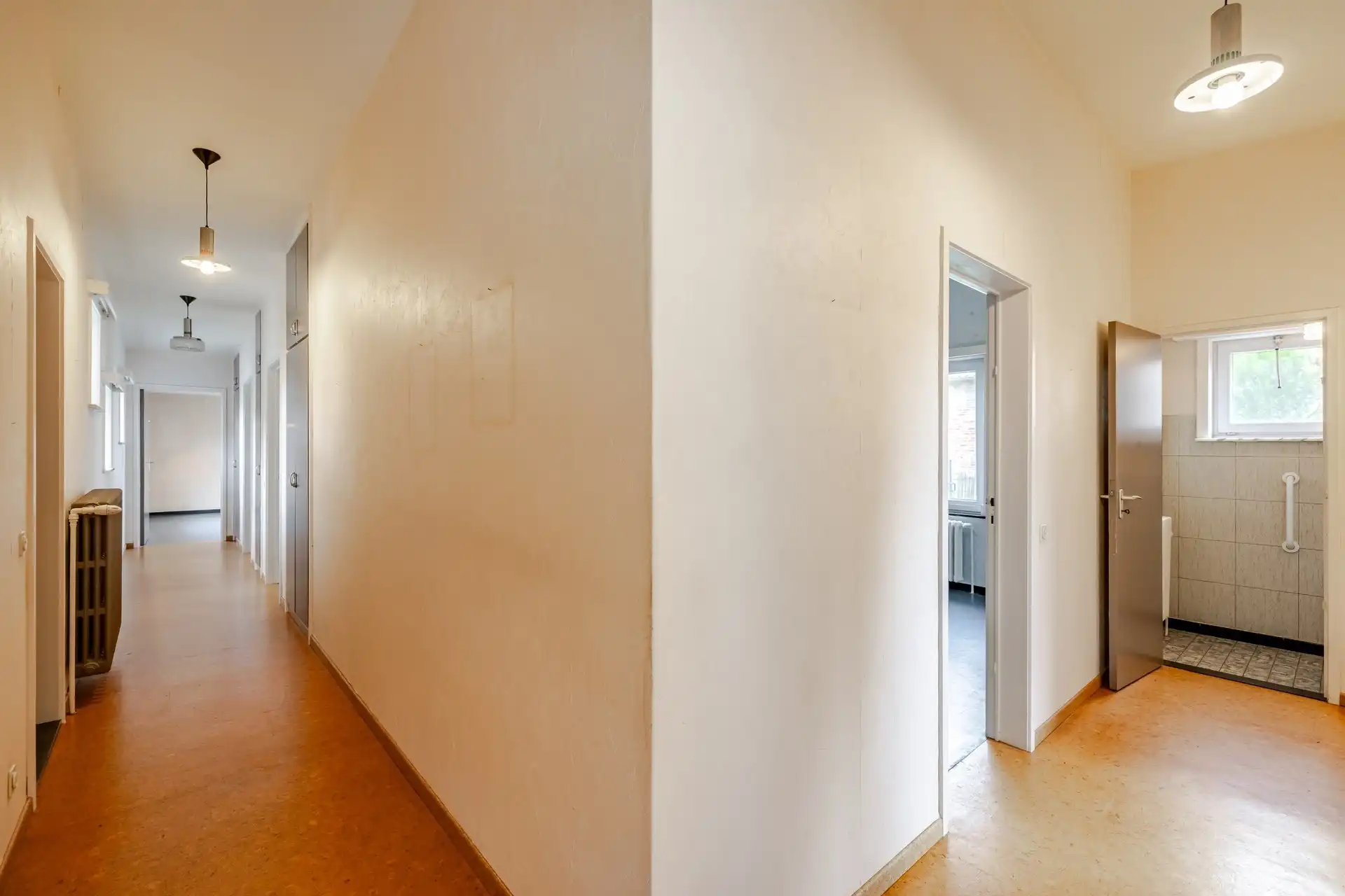 Uitstekend gelegen bungalow op uitzonderlijk perceel foto 13