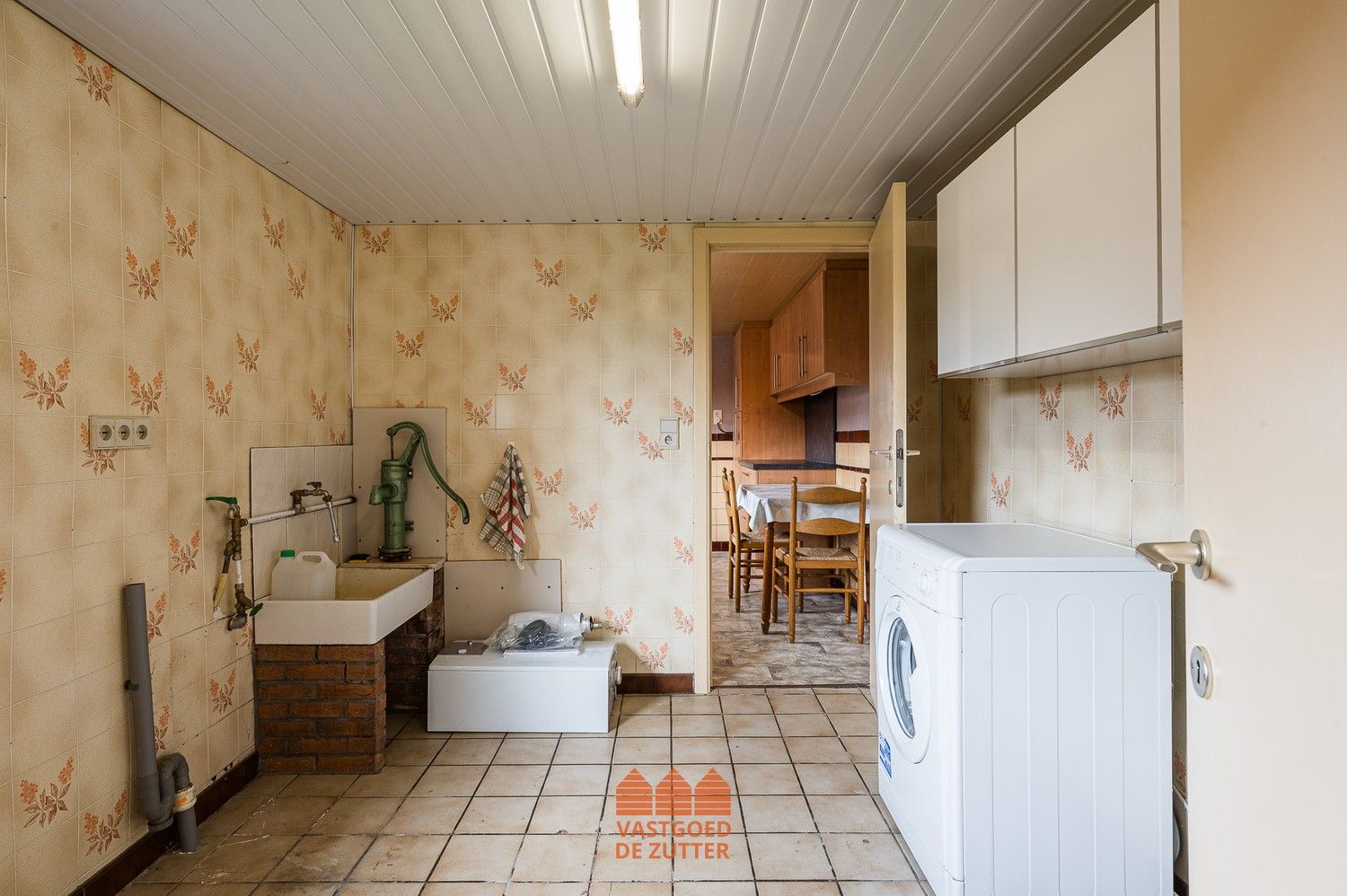 Te renoveren woning te Waarschoot foto 10