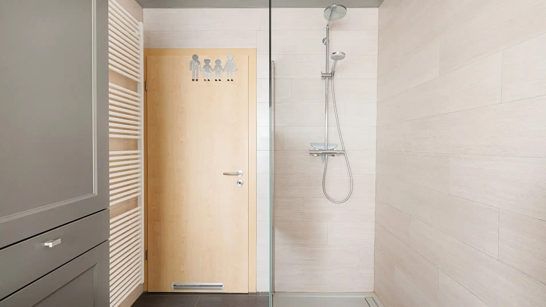  Instapklare en ruime gezinswoning met dubbele garage in het hart van Zeebrugge. foto 19