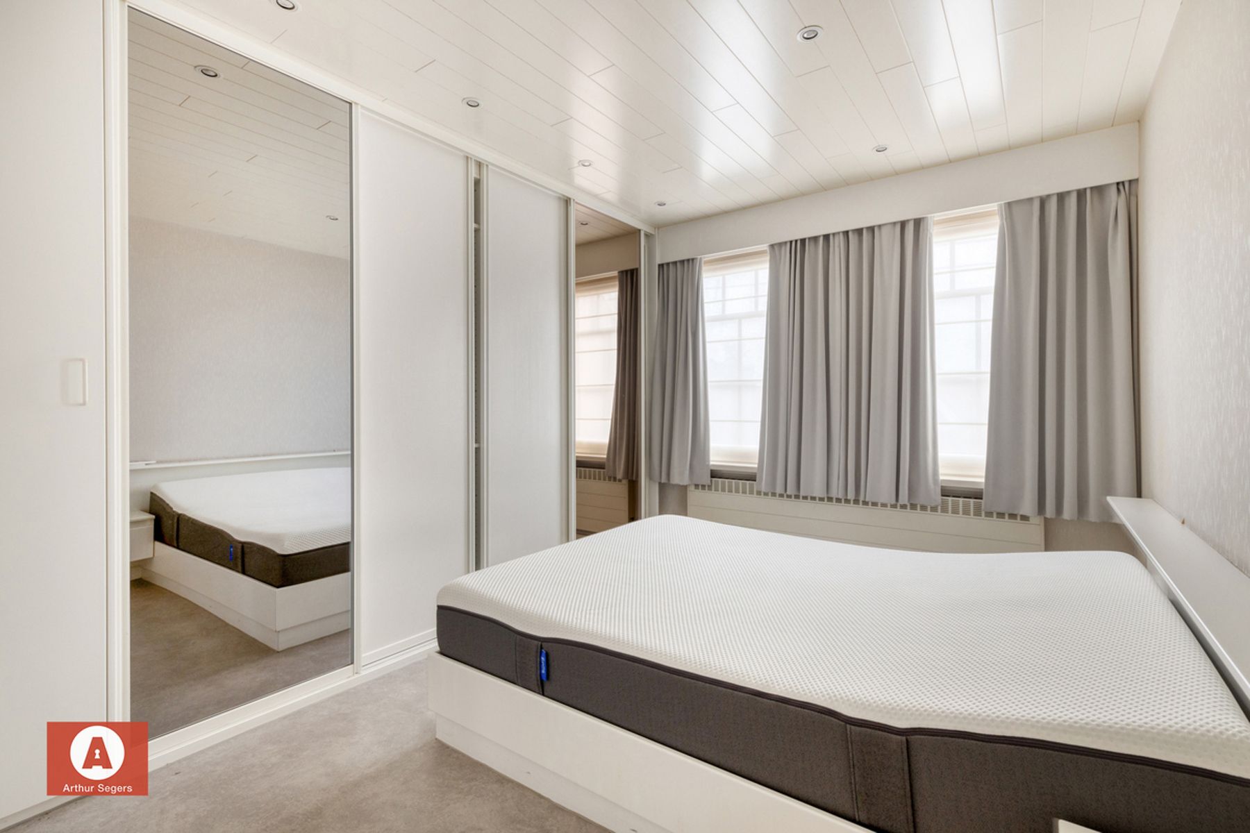 Instapklare halfopen woning met atelier in Opstal foto 16