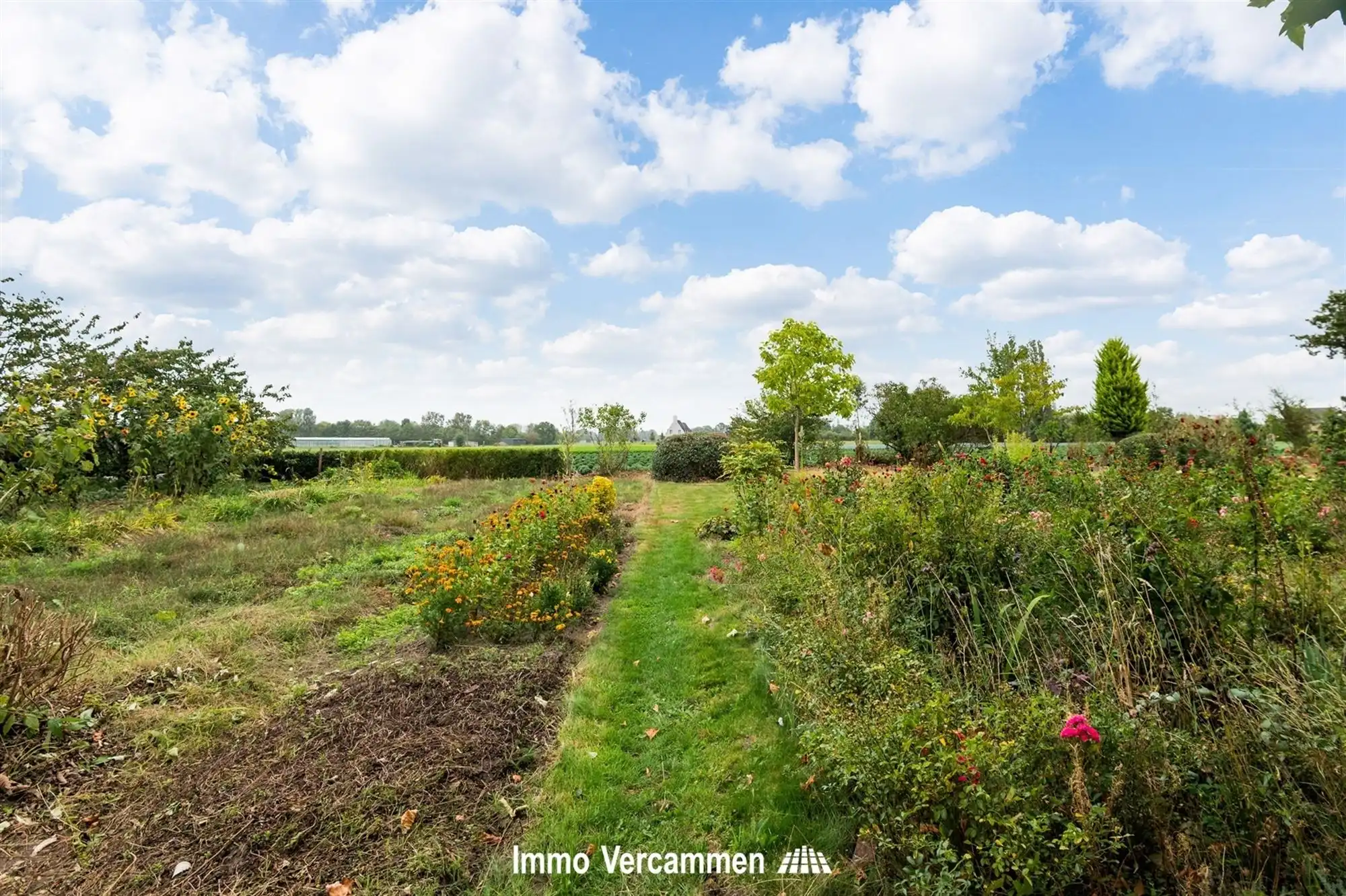 Verrassend ruime gezinswoning op een ware A-locatie te Putte foto 19