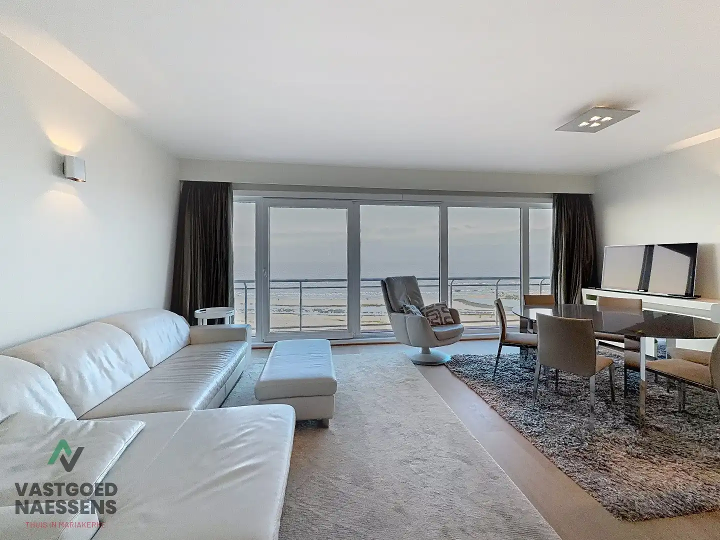 SCHITTEREND VERNIEUWD 2 SLPK APP - ZICHT OP ZEE EN TERRASSEN  foto 3