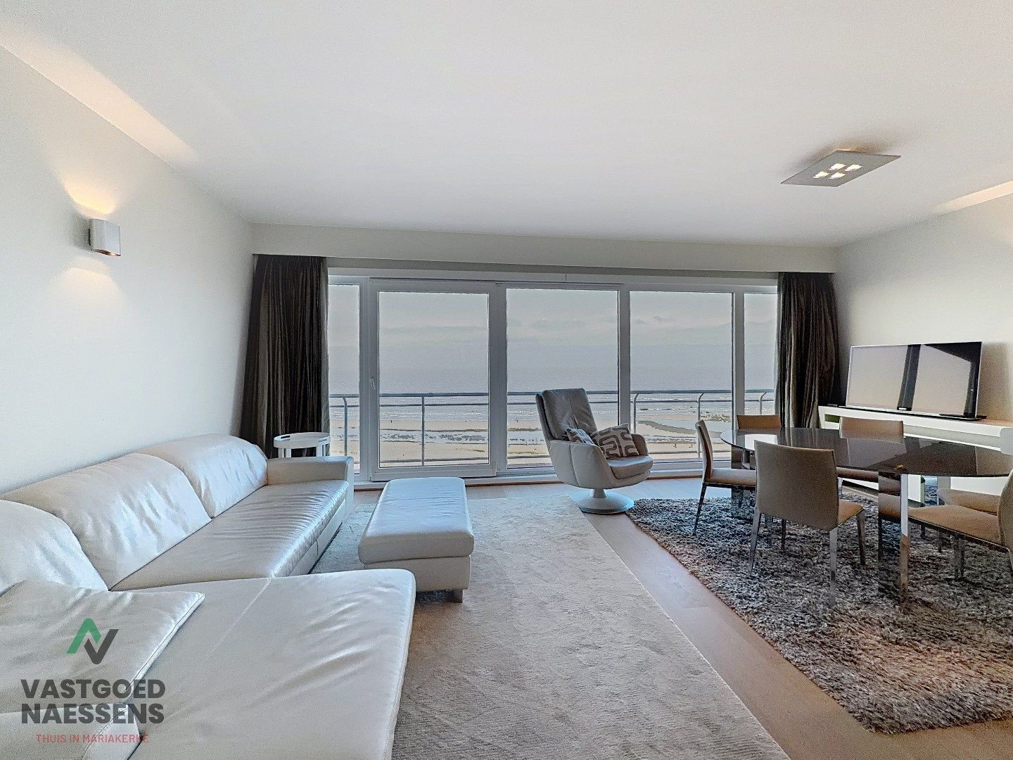 SCHITTEREND VERNIEUWD 2 SLPK APP - ZICHT OP ZEE EN TERRASSEN  foto 3