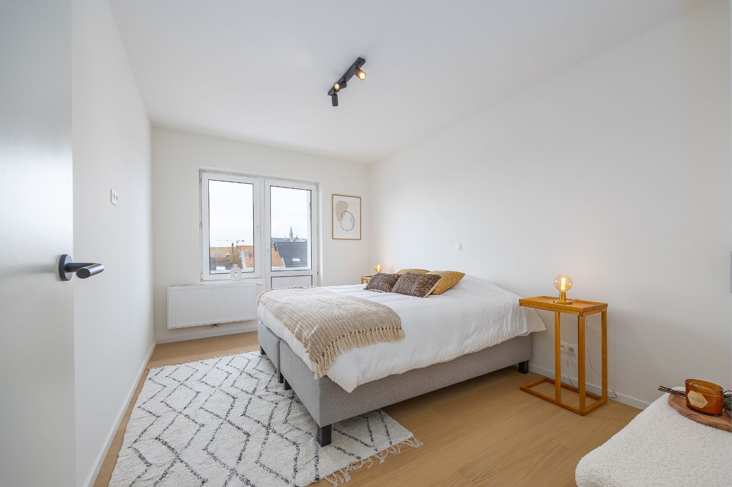 Gerenoveerd appartement met open zicht! foto 16