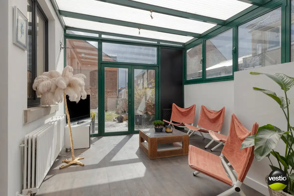 KARAKTERVOL VOLLEDIG GERENOVEERD STATIG HERENHUIS IN CENTRUM VAN TONGEREN. foto 17