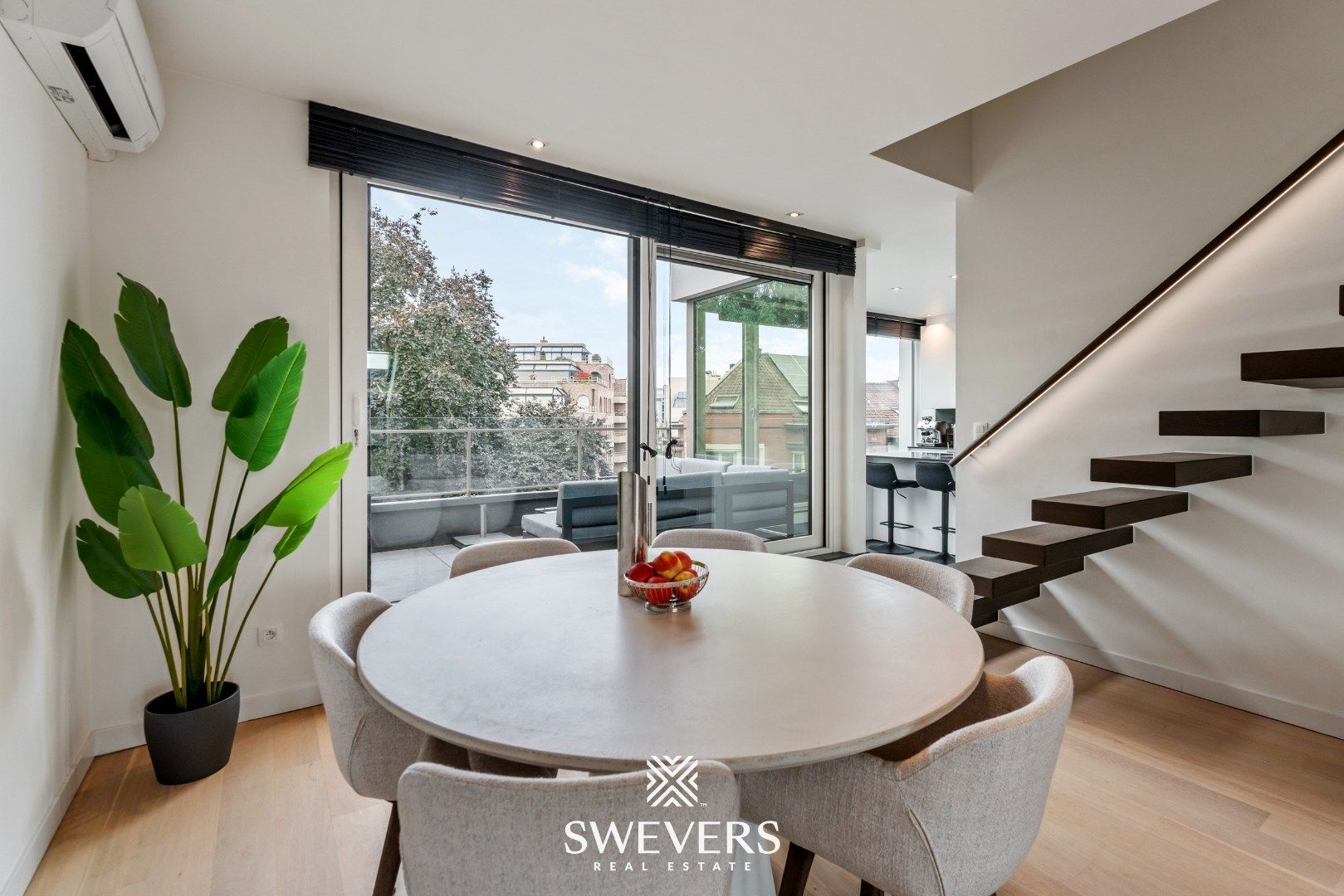 Luxueus duplex penthouse in hartje Hasselt duplex penthouse in hartje Hasselt  foto 16