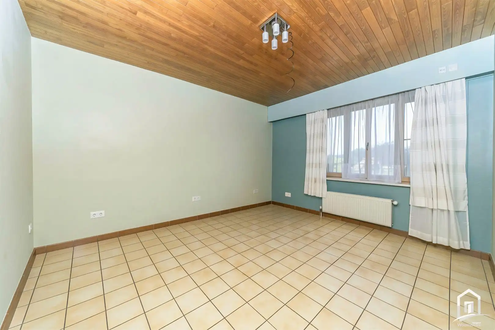 Veelzijdig handelspand met magazijn, buitenruimte en extra ruimte te huur foto 19
