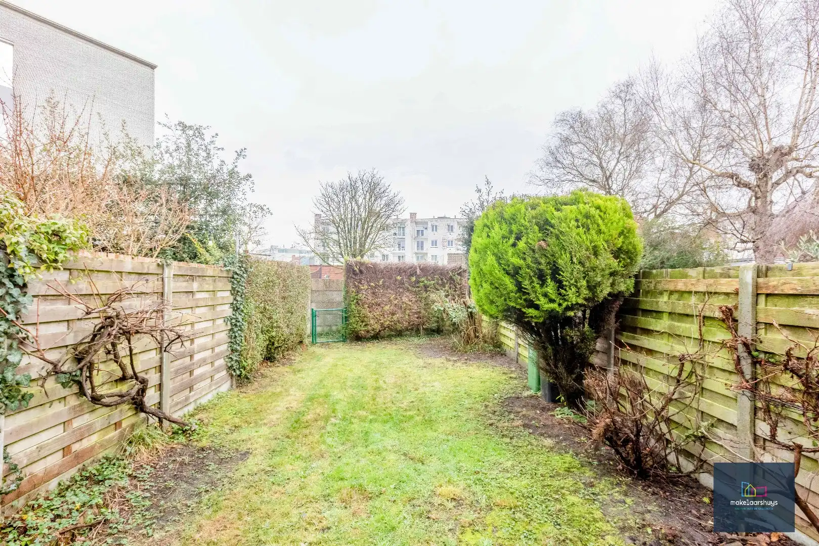 TOPLIGGING : te renoveren woning nabij Gent Sint-Pieters  foto 17