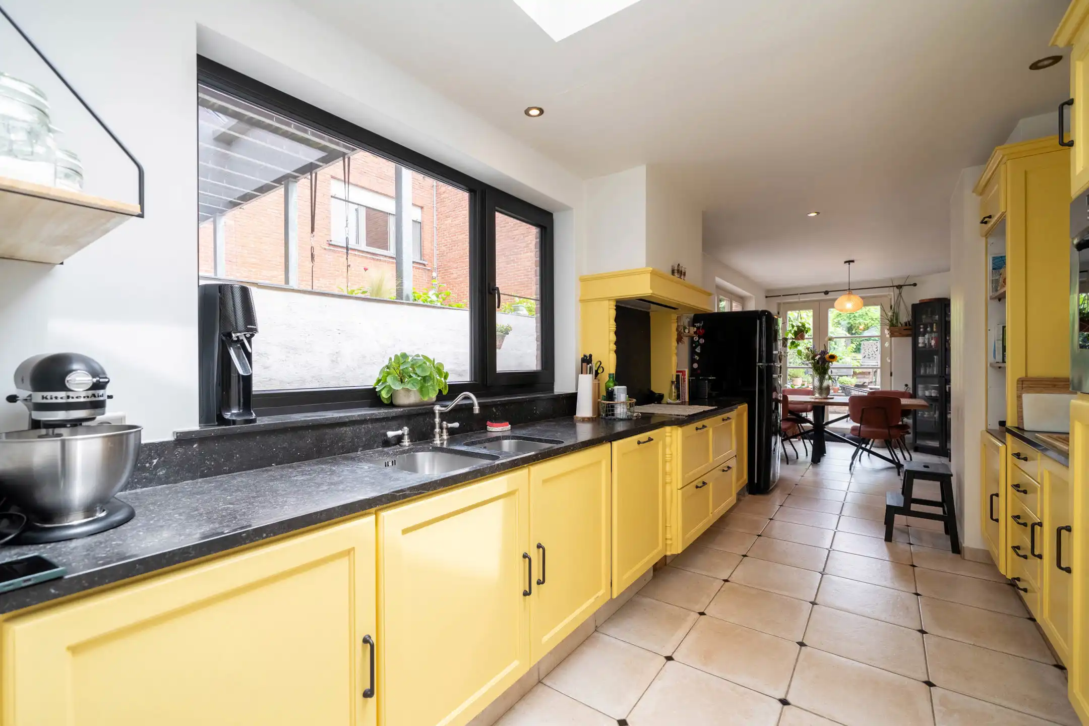Karaktervolle en instapklare woning met 3 slpk in hartje Herenthout foto 8