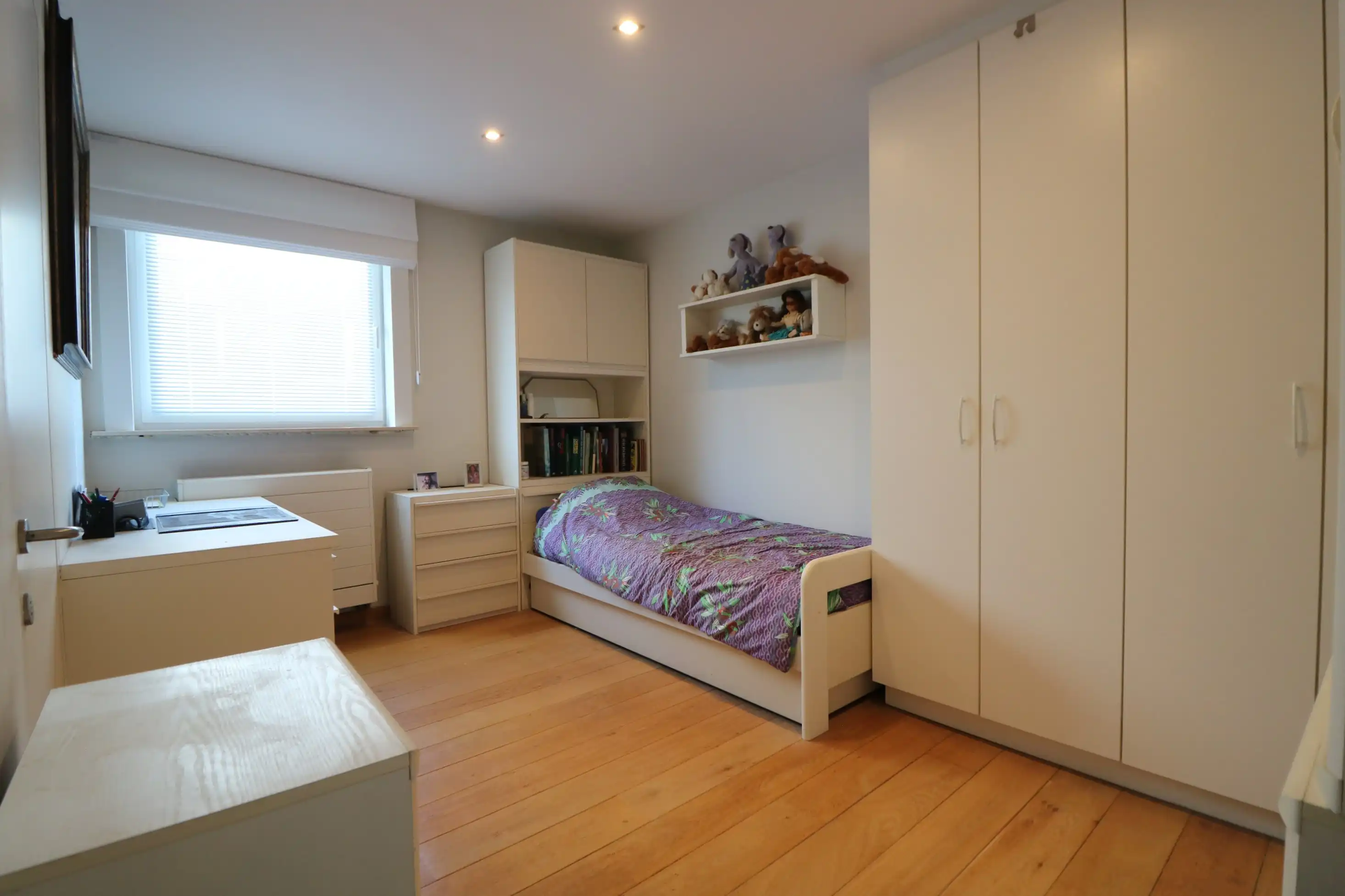 Uniek 4-slaapkamerappartement met fantastisch zicht op zee. foto 7