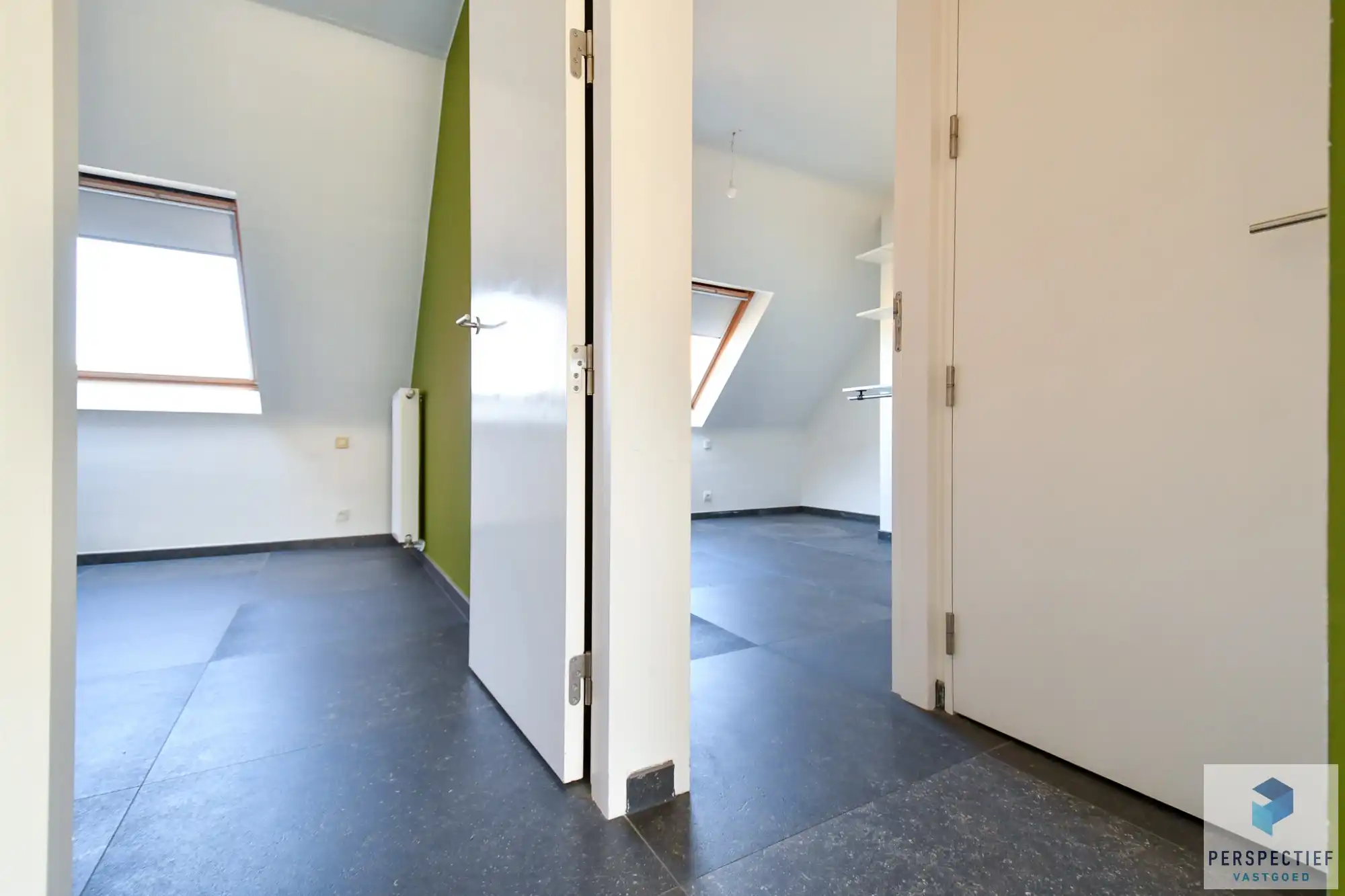 Ruim en modern woonappartement (bouwjaar 2020) met 2 slaapkamers en terras. foto 9