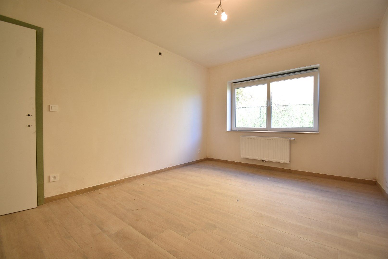 Knap gerenoveerde en energiezuinige bungalow met 3 slaapkamers te Nerem foto 10