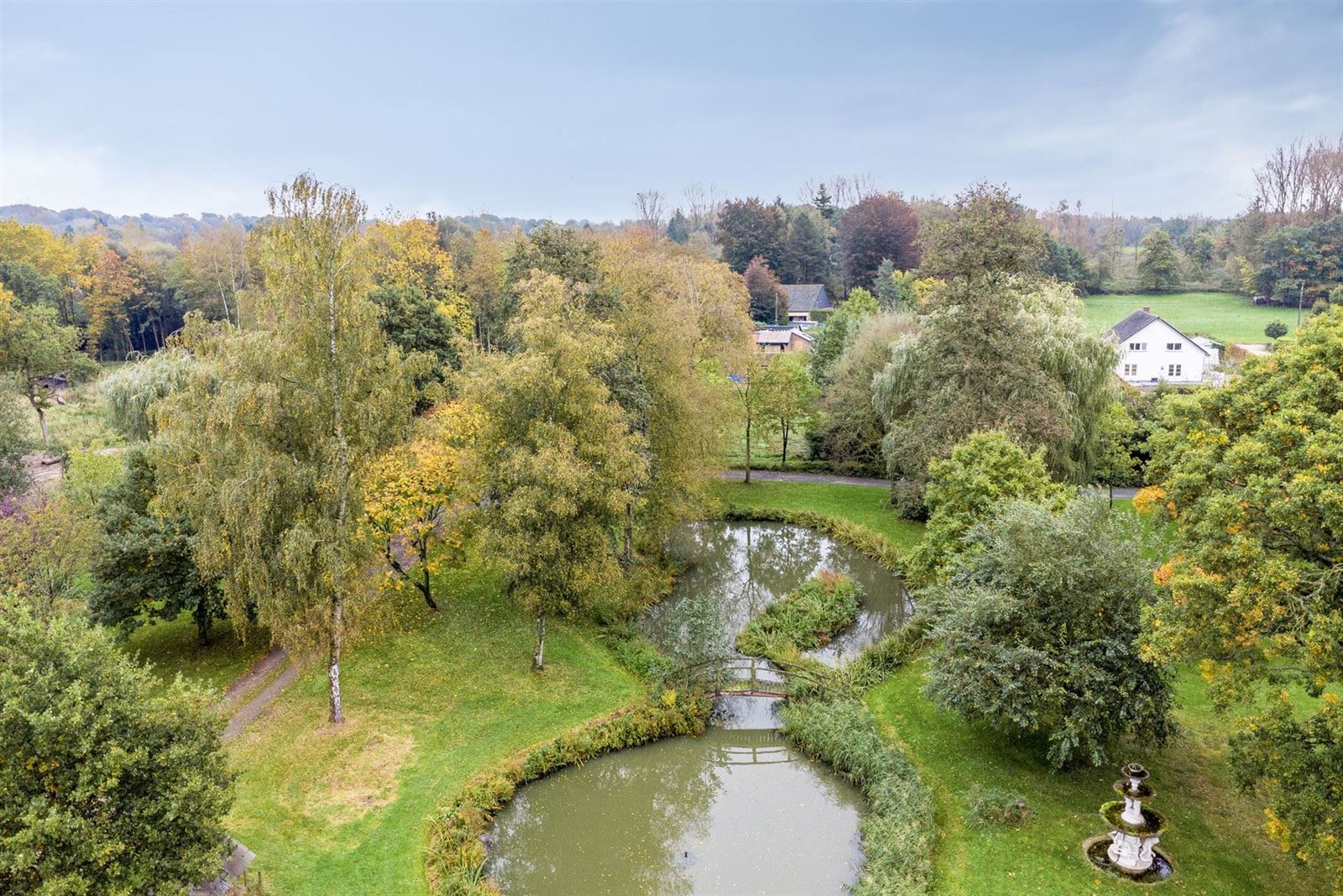 Bouwgrond met uitgestrekt parkgebied in Asse foto 19