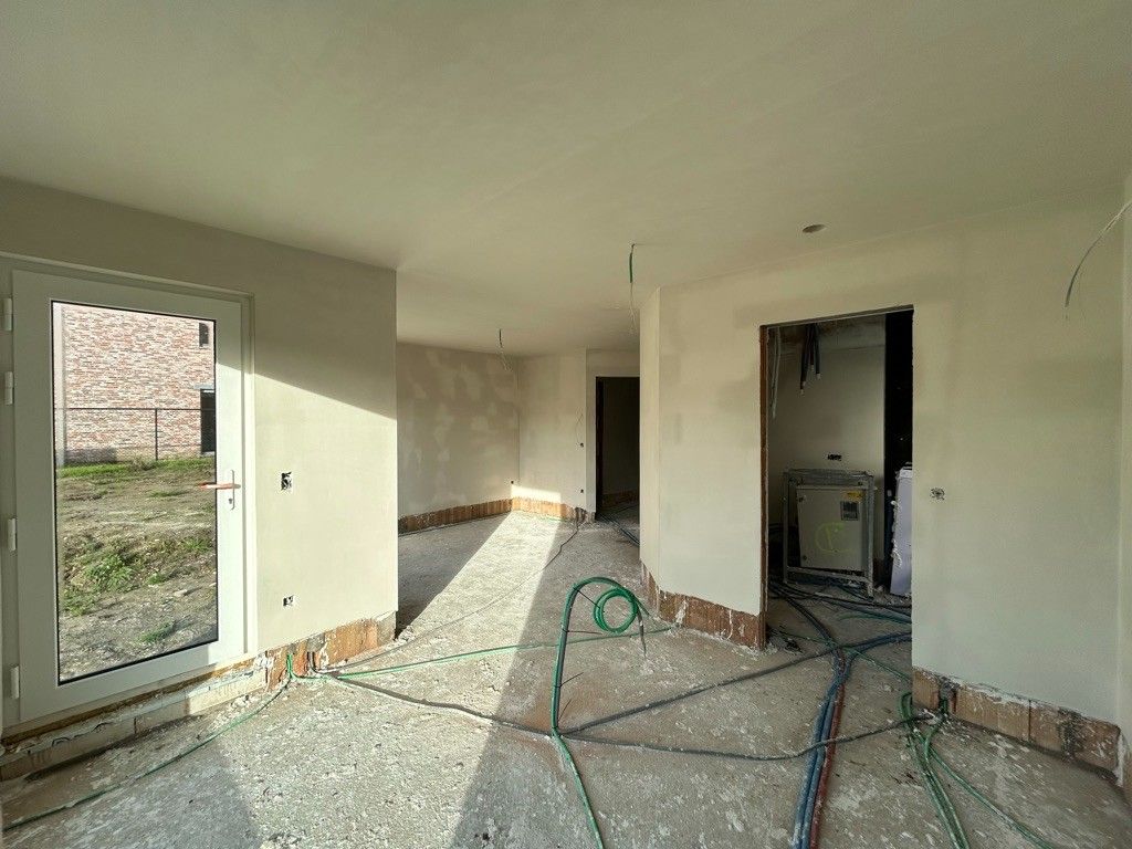 Nieuwbouw in doodlopende straat foto 14